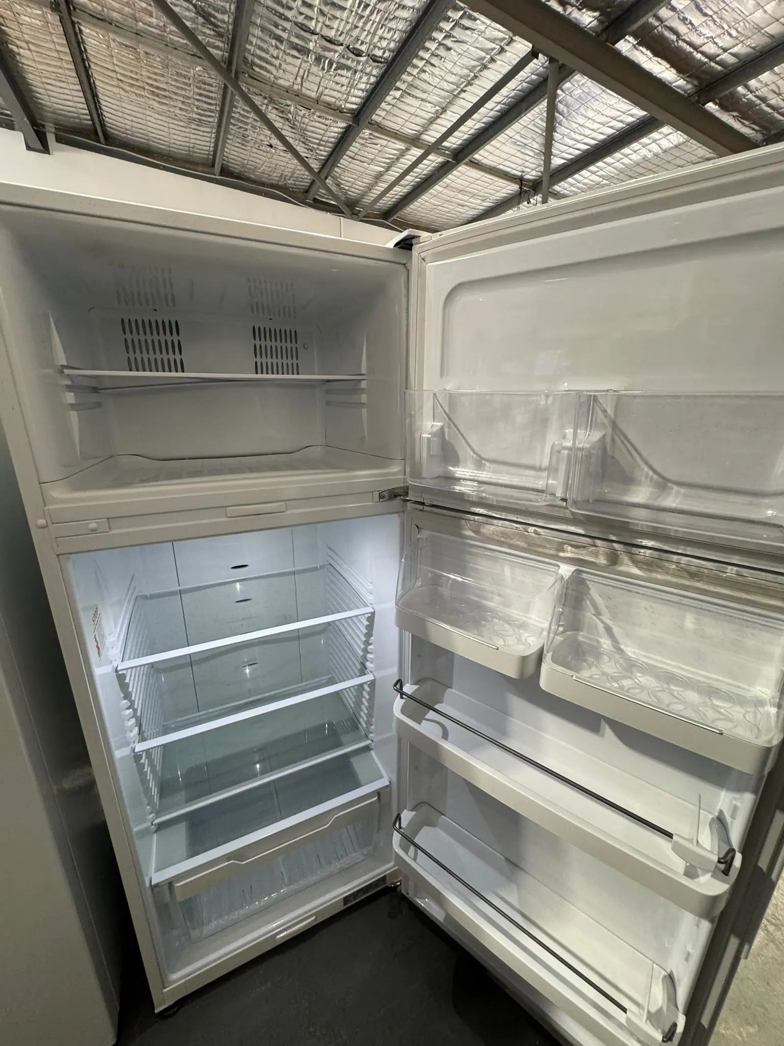 Refurbished Fisher & Paykel 380L Top Mount Fridge Freezer | PERTH