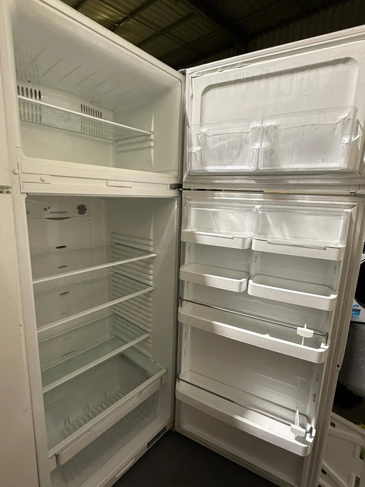 Refurbished Fisher & Paykel 411L Top Mount Fridge Freezer | BRISBANE