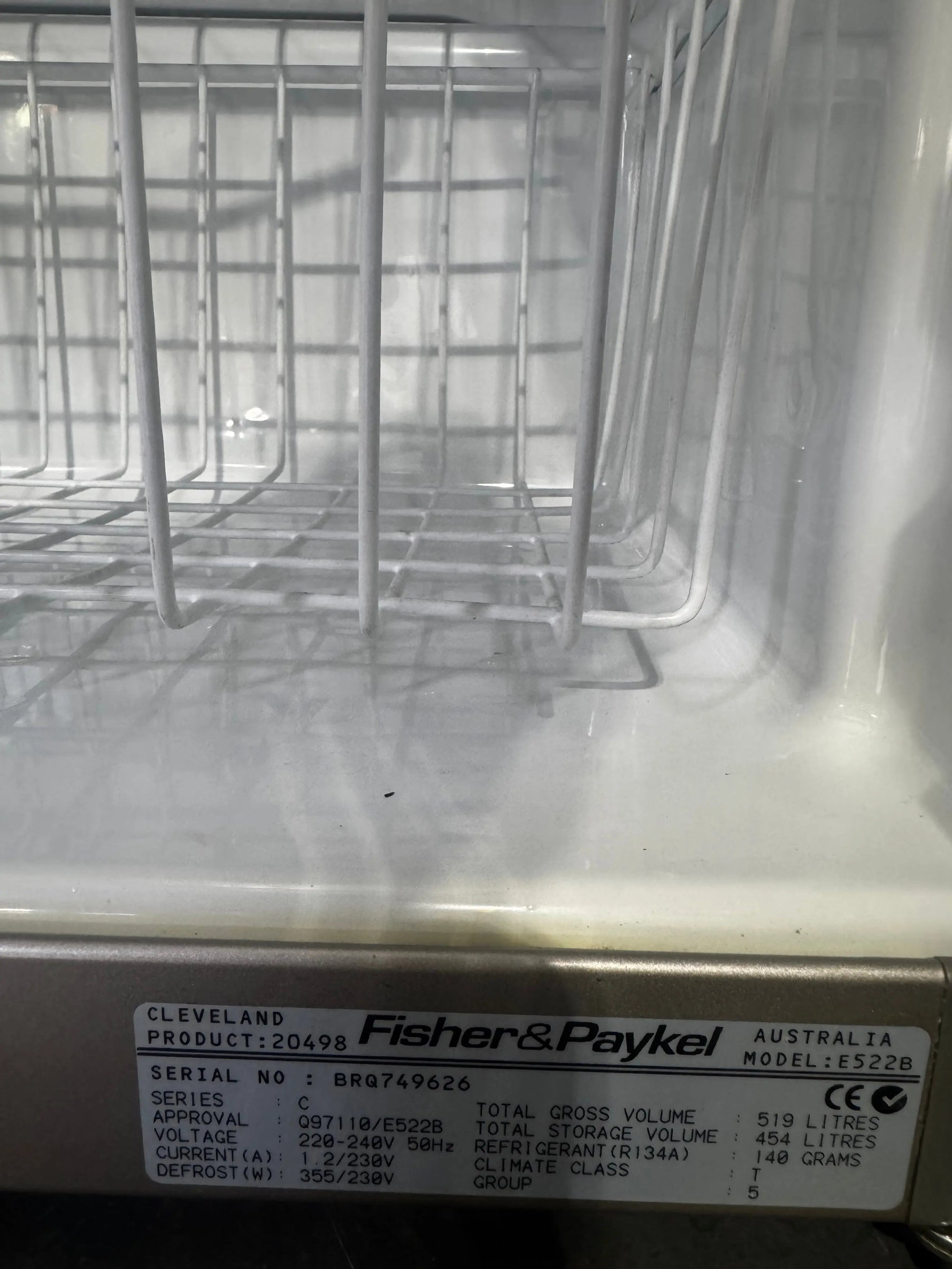 Refurbished Fisher & Paykel 519L Bottom Mount Fridge – ActiveSmart Technology – Model E522B | PERTH