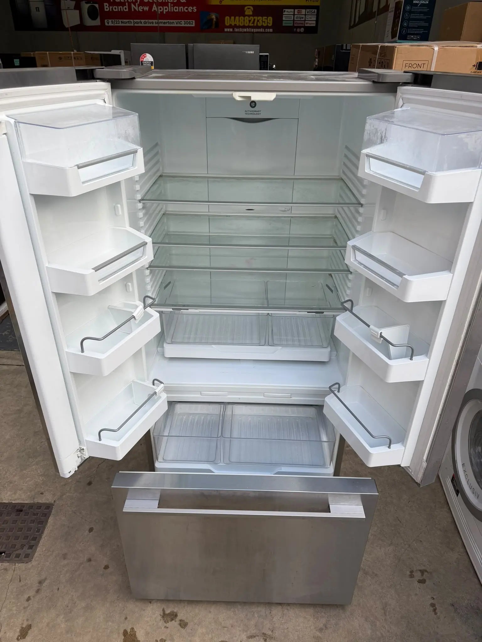 Refurbished Fisher & Paykel 519L French Door Fridge Freezer