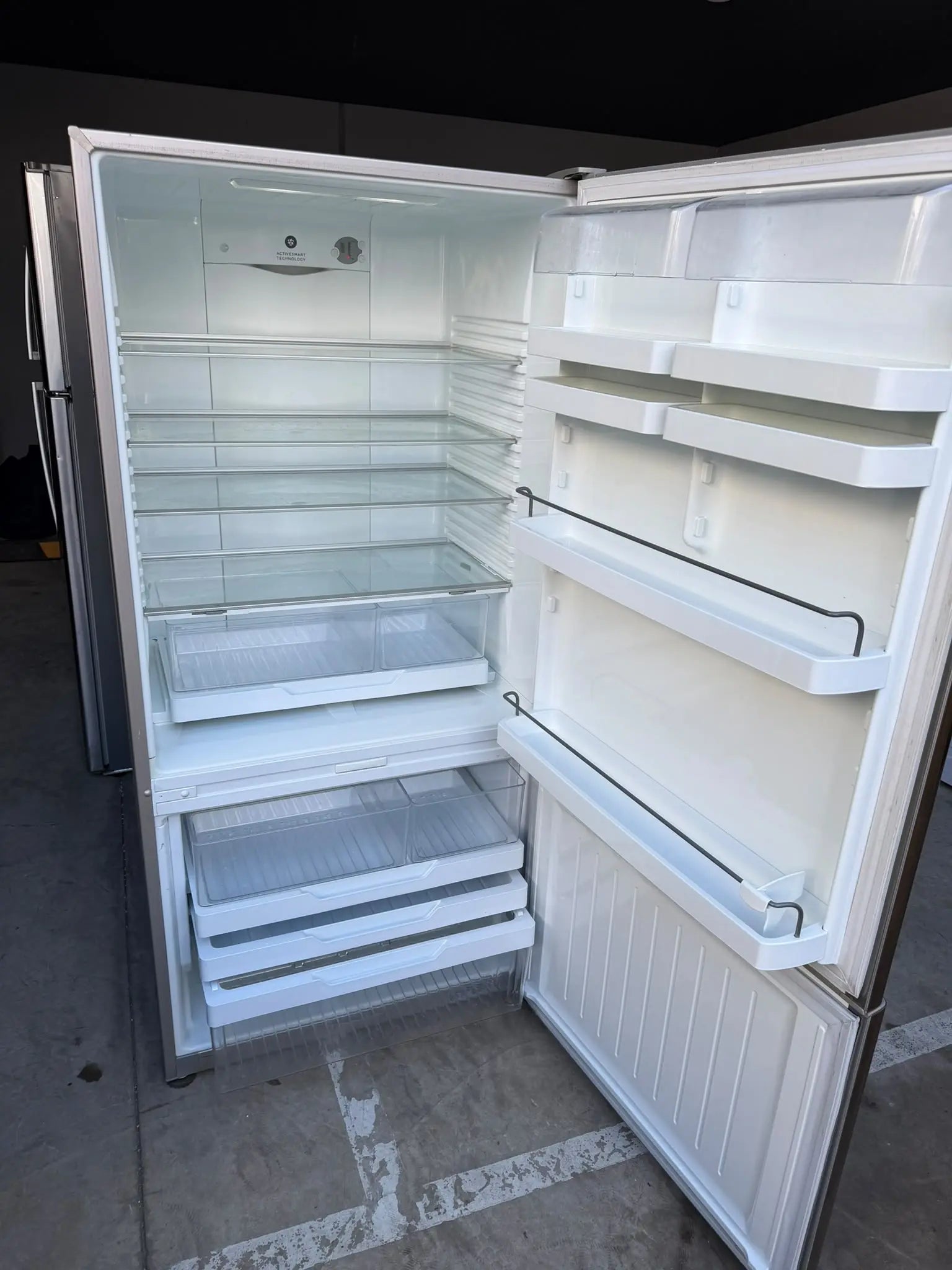 Refurbished Fisher & Paykel 519L French Door Fridge Freezer