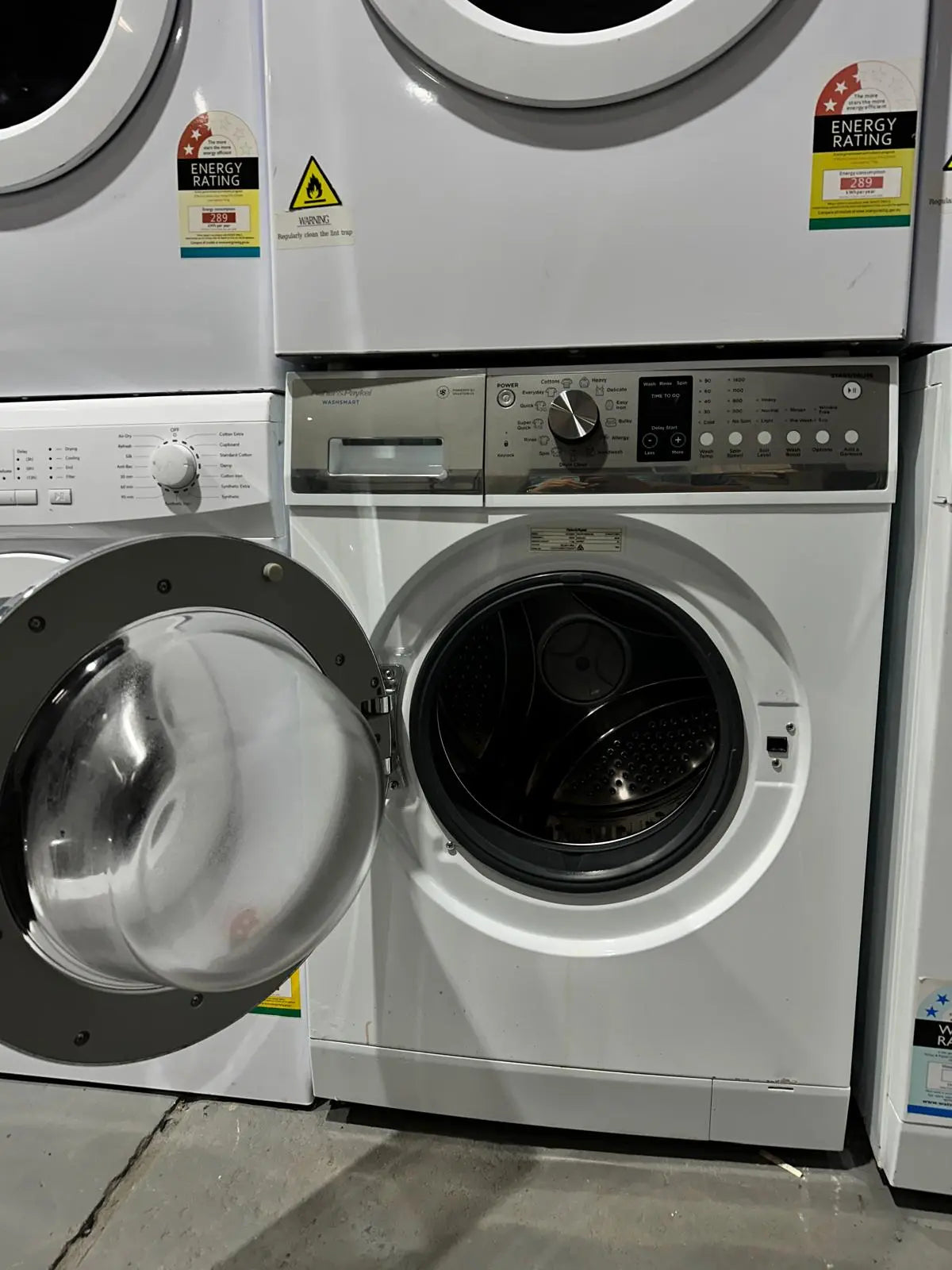 Refurbished Fisher & Paykel 7.5kg Front Load Washer | ADELAIDE
