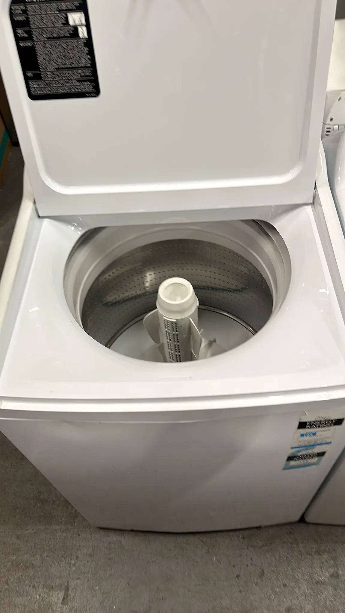 Refurbished Fisher & Paykel 8.5 Kgs top loader washing machine | SYDNEY