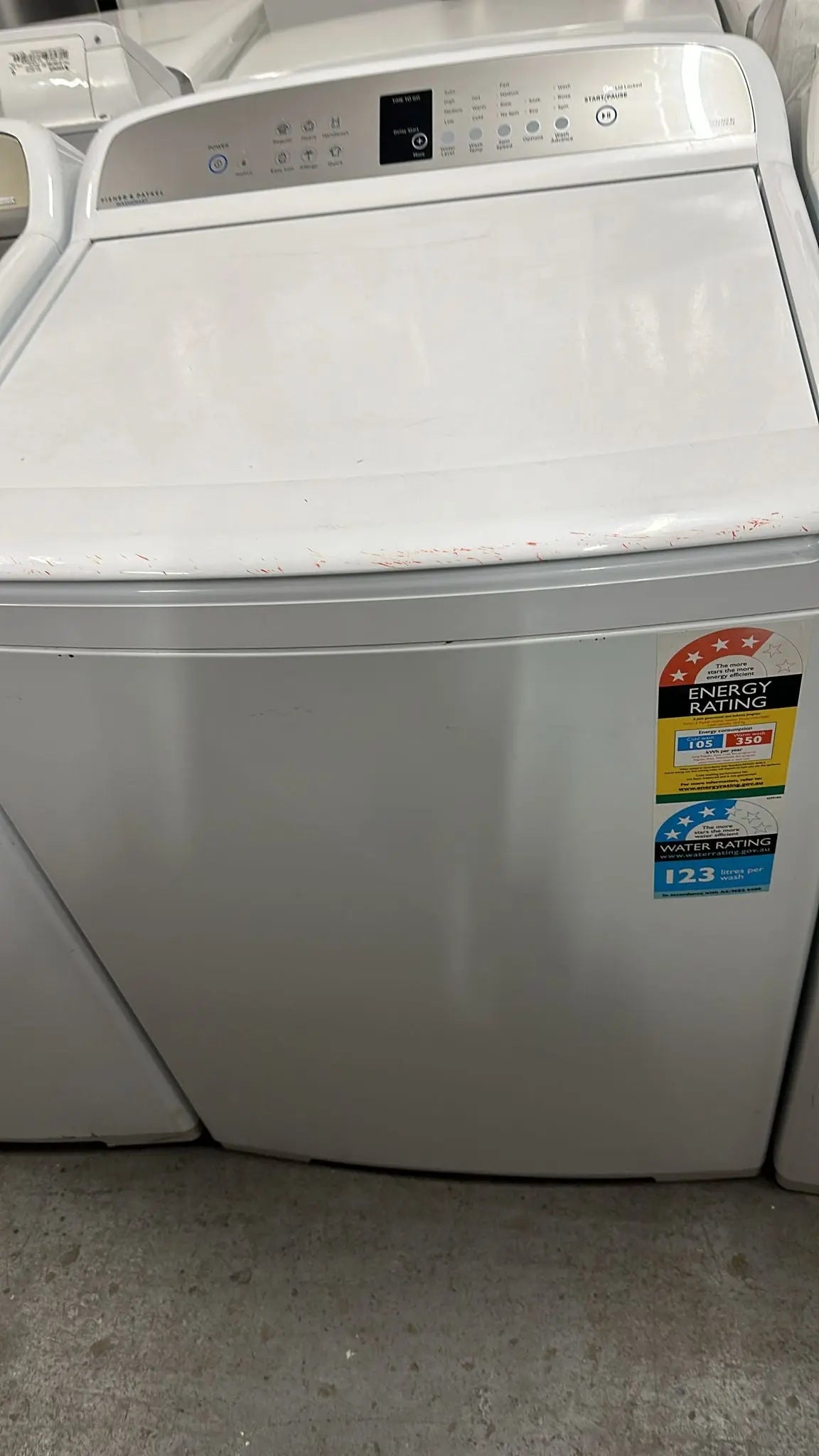 Refurbished Fisher & Paykel 8.5 Kgs top loader washing machine | SYDNEY