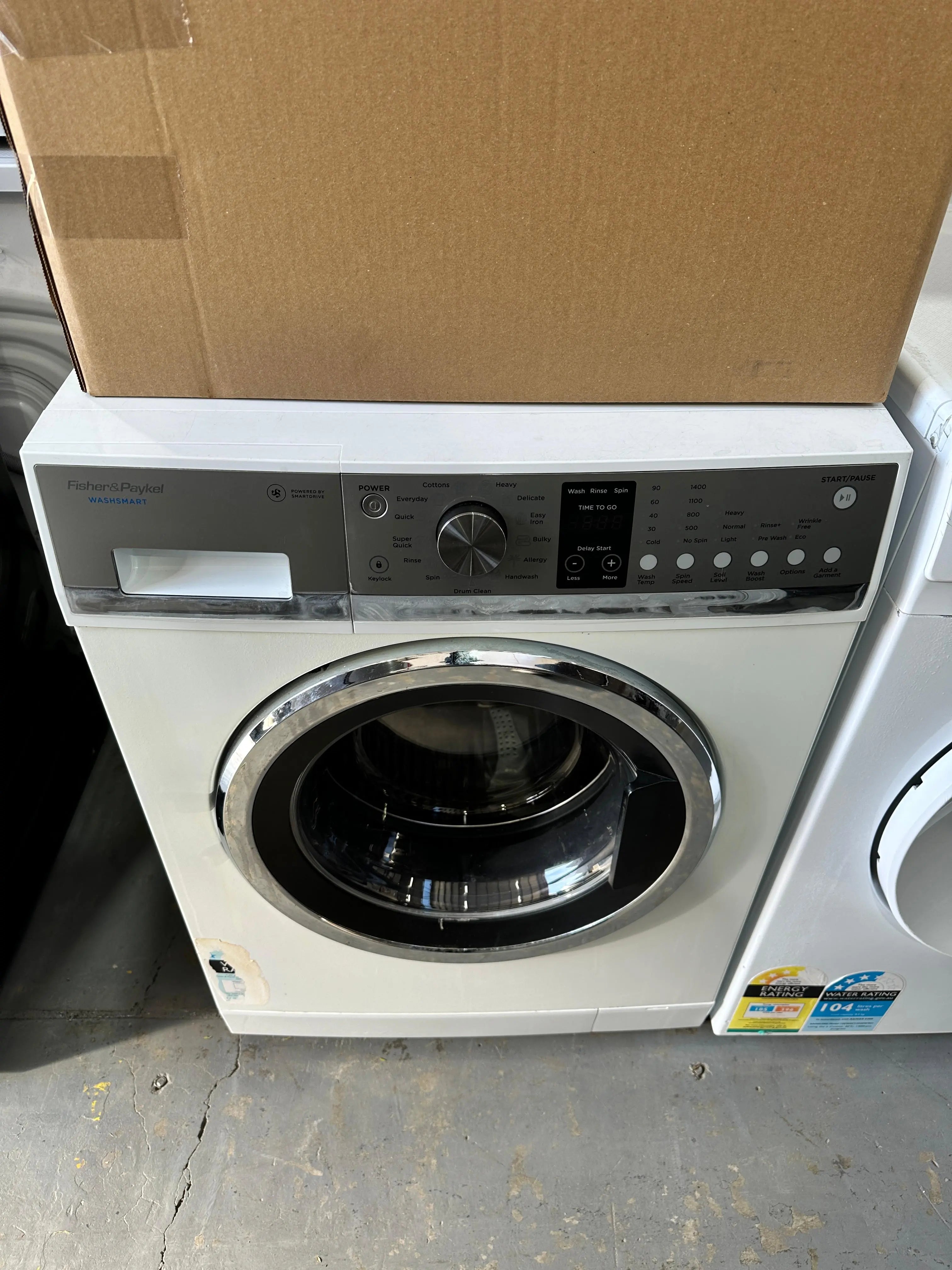 Refurbished Fisher & Paykel 8.5kg Front Load Washing Machine | ADELAIDE
