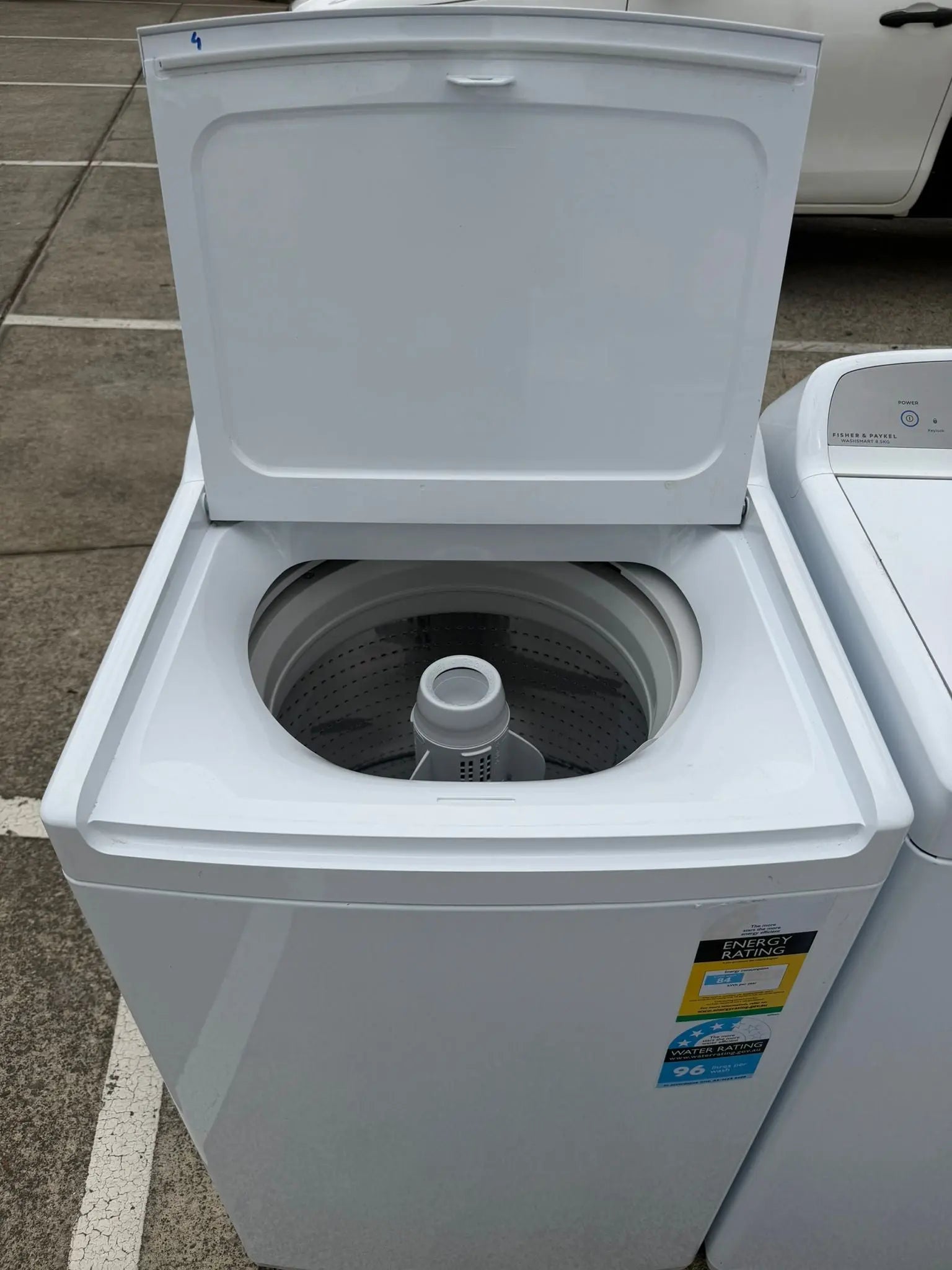 Refurbished Fisher & Paykel 8.5kg Top Load Washing Machine | BRISBANE