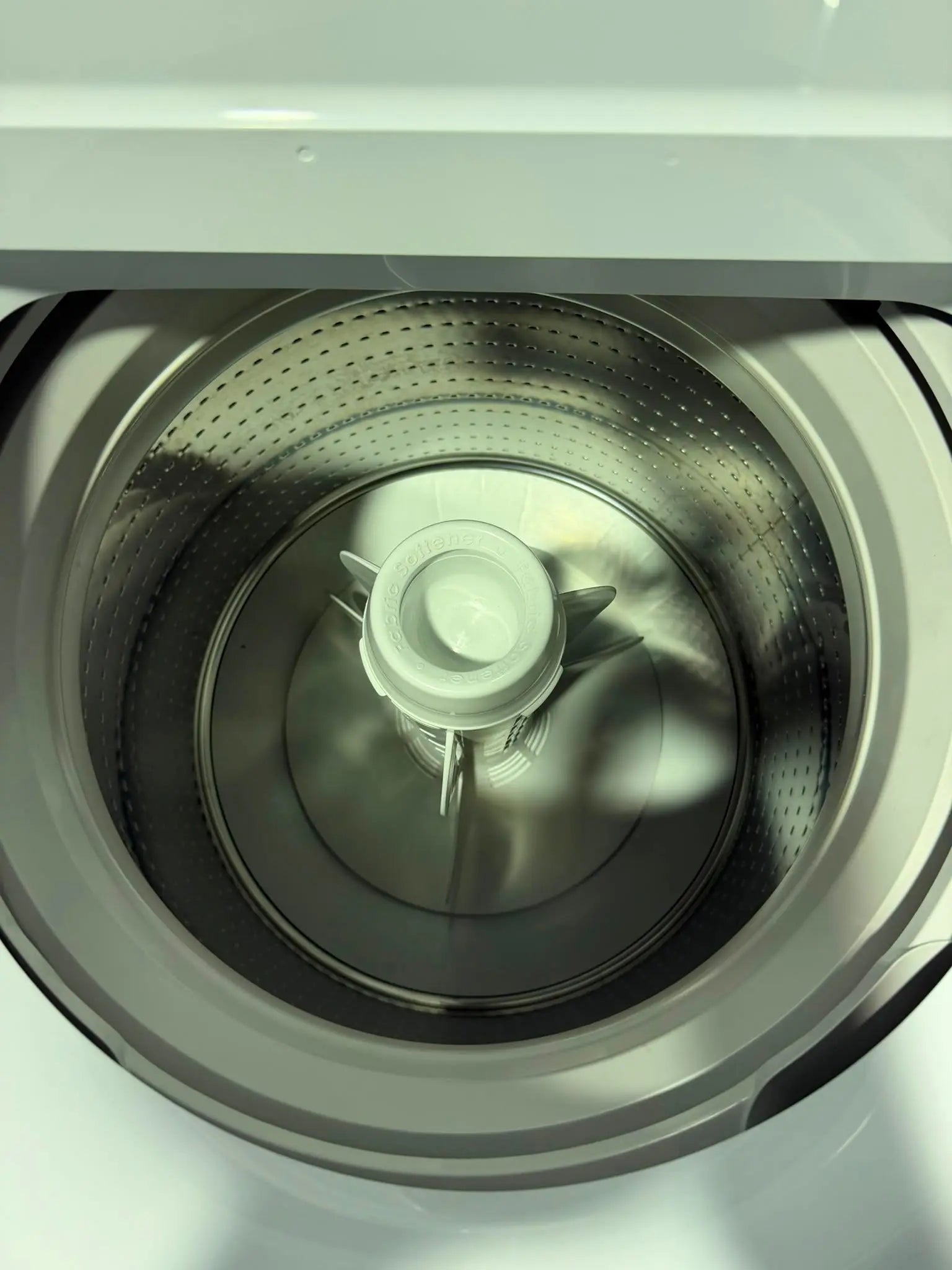 Refurbished Fisher & Paykel 8.5kg Top Load Washing Machine | BRISBANE