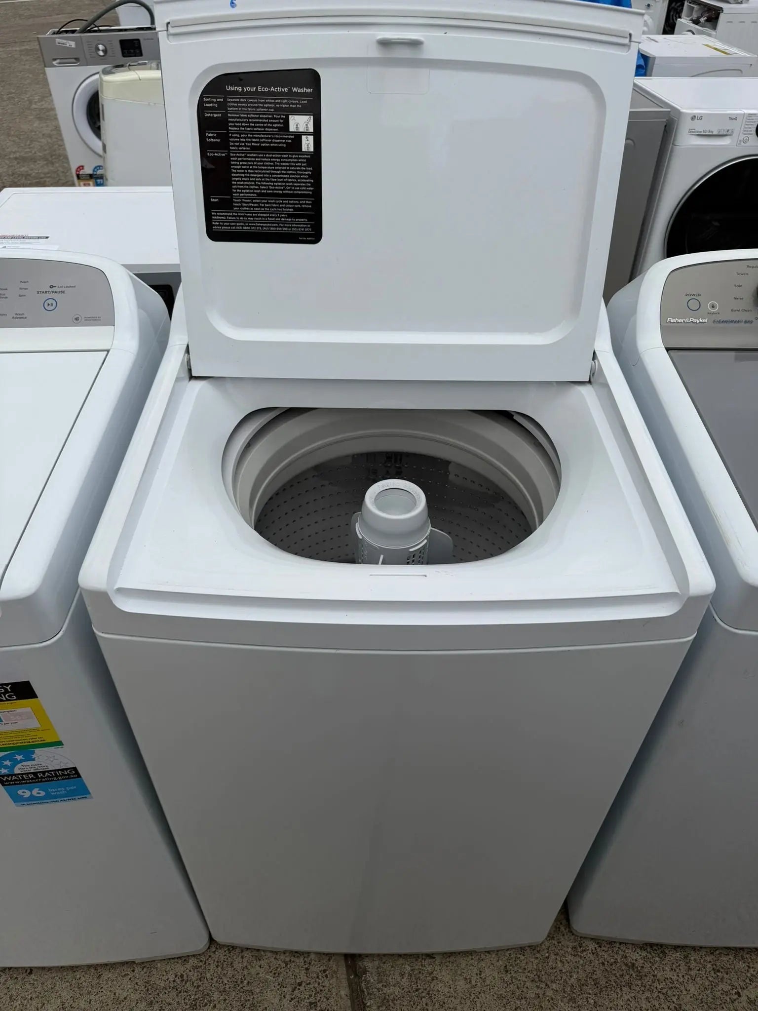 Refurbished Fisher & Paykel 8.5kg Top Load Washing Machine | Lucky white goods