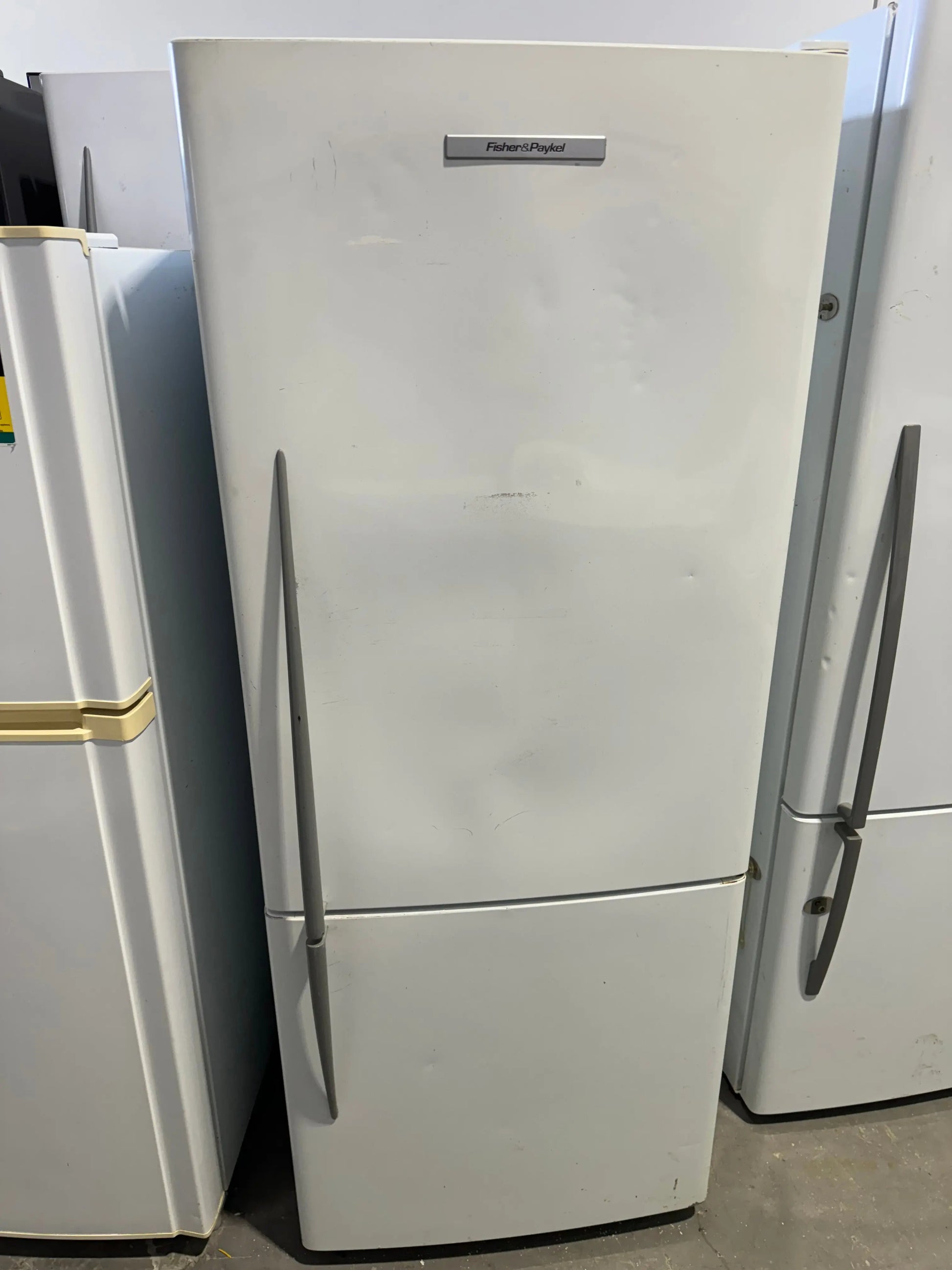 Refurbished Fisher and Paykel 373  Litres Fridge Freezer | PERTH