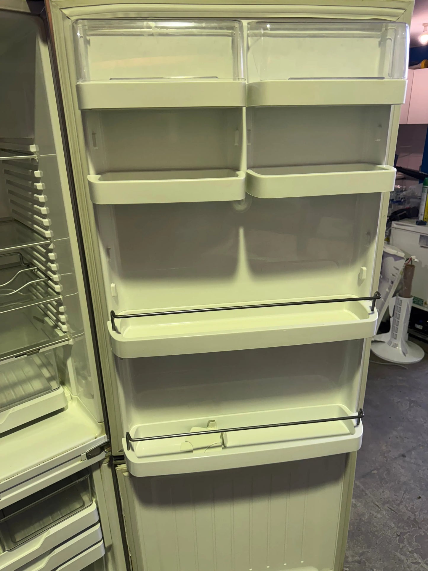 Refurbished Fisher and Paykel 442 litres Fridge Freezer | PERTH