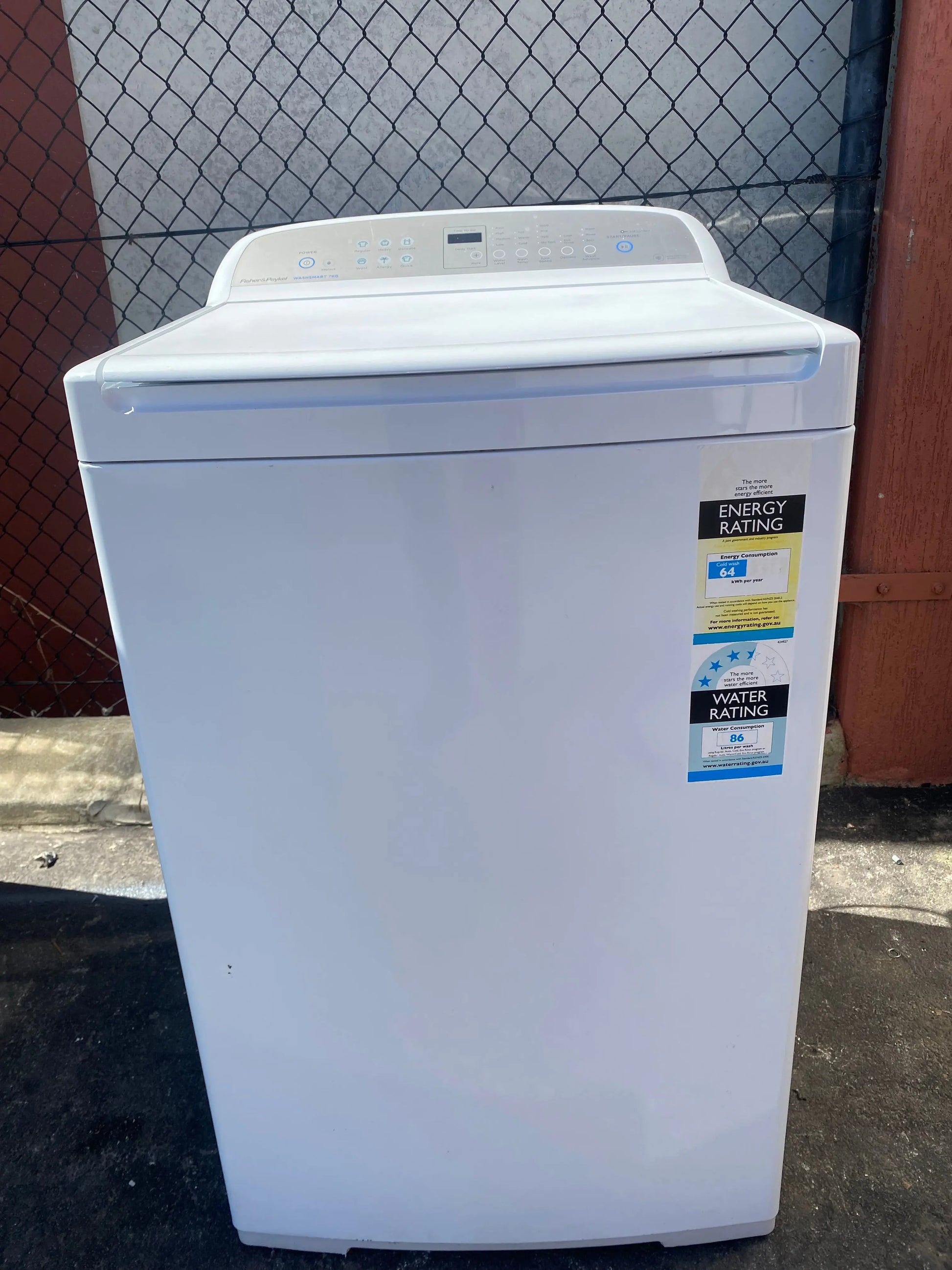 Refurbished Fisher and Paykel 7 kg washing machine | PERTH