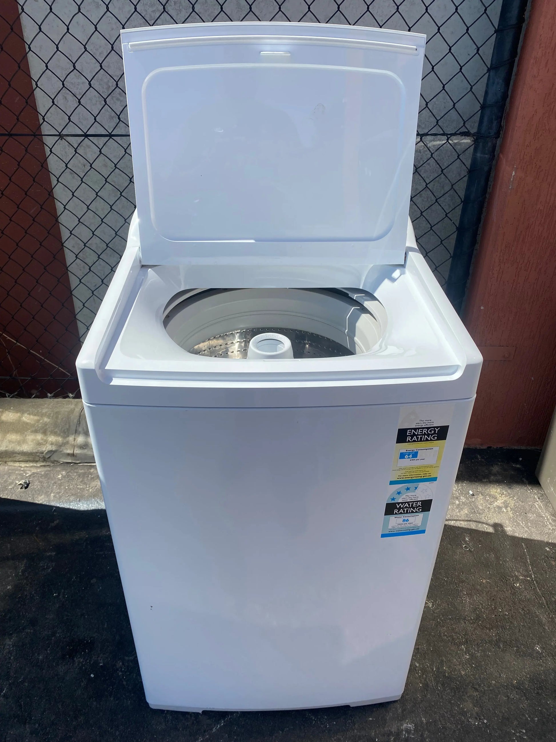 Refurbished Fisher and Paykel 7 kg washing machine | PERTH