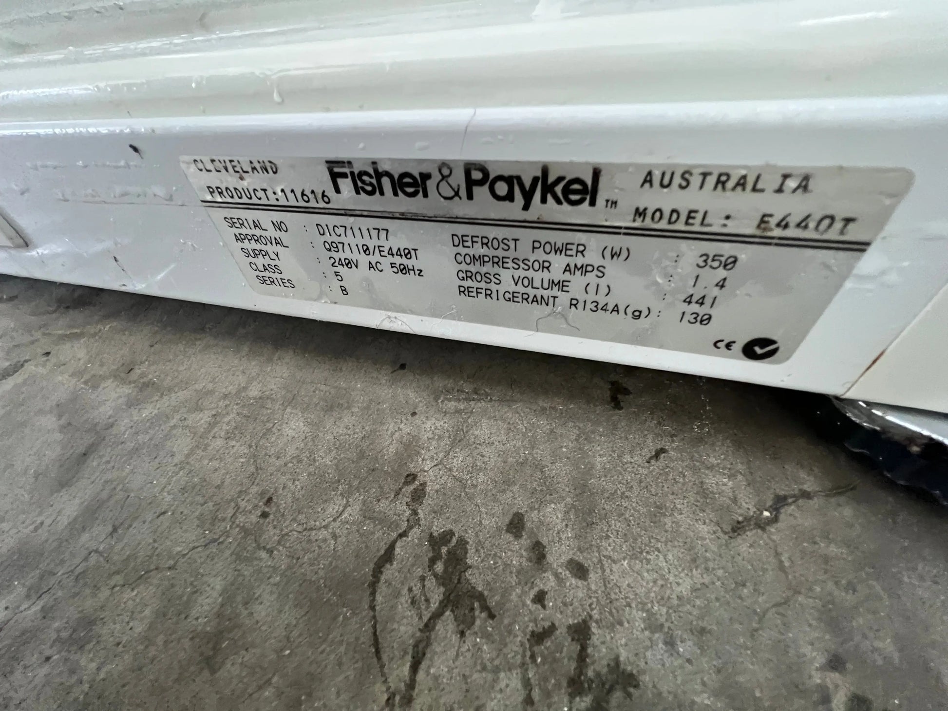 Refurbished Fisher and paykel 350 litres fridge freezer | ADELAIDE