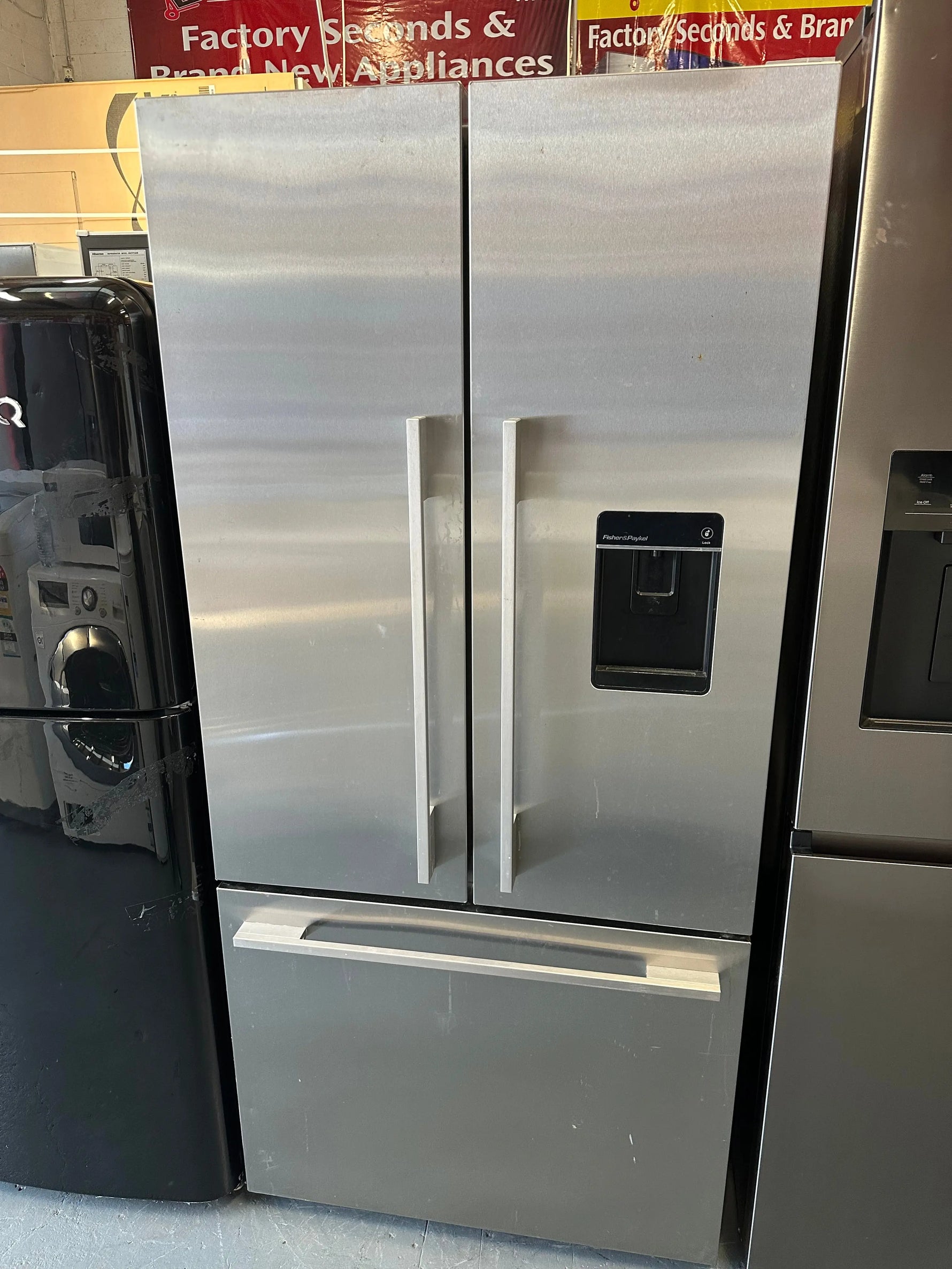 Refurbished Fisher and paykel 520 ltr French fridge | SYDNEY