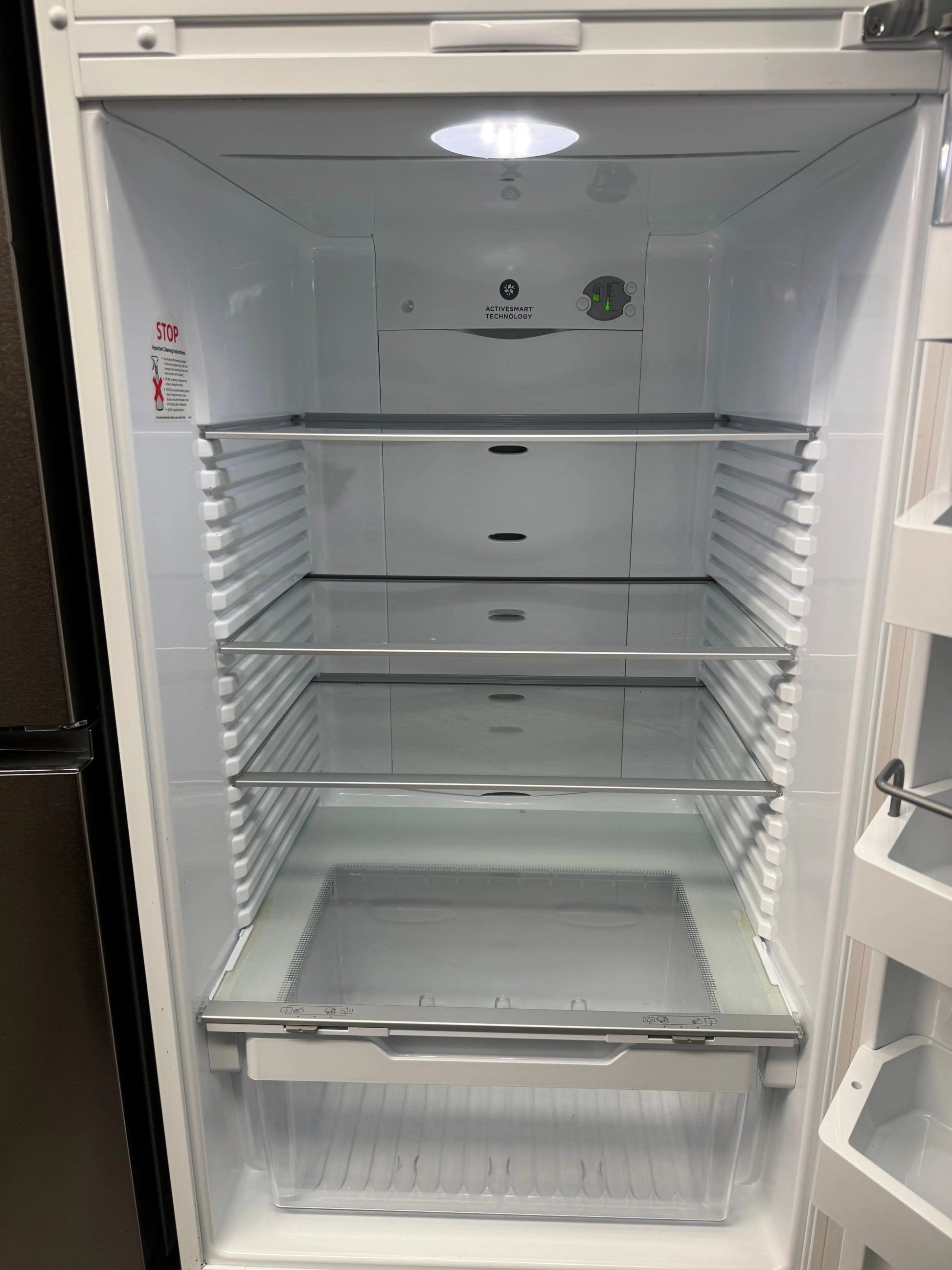 Refurbished Fisher and paykel fridge Freezer 380 L | SYDNEY