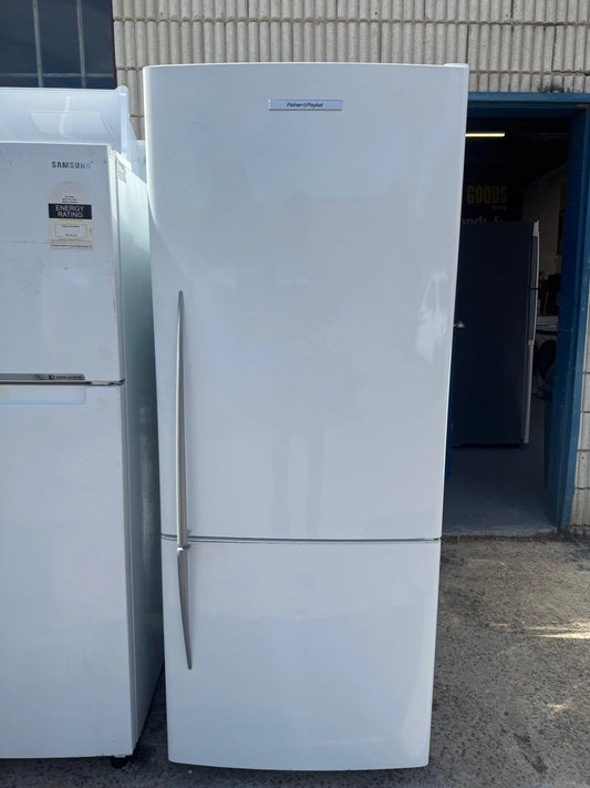 Refurbished Fisher and paykel fridge Freezer 442 L | SYDNEY