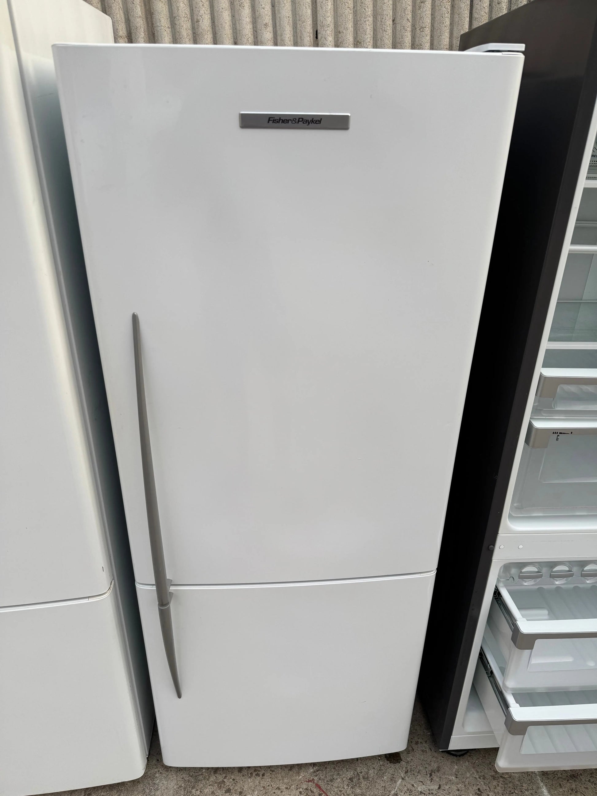Refurbished Fisher&Paykel 373 ltr fridge freezer | SYDNEY