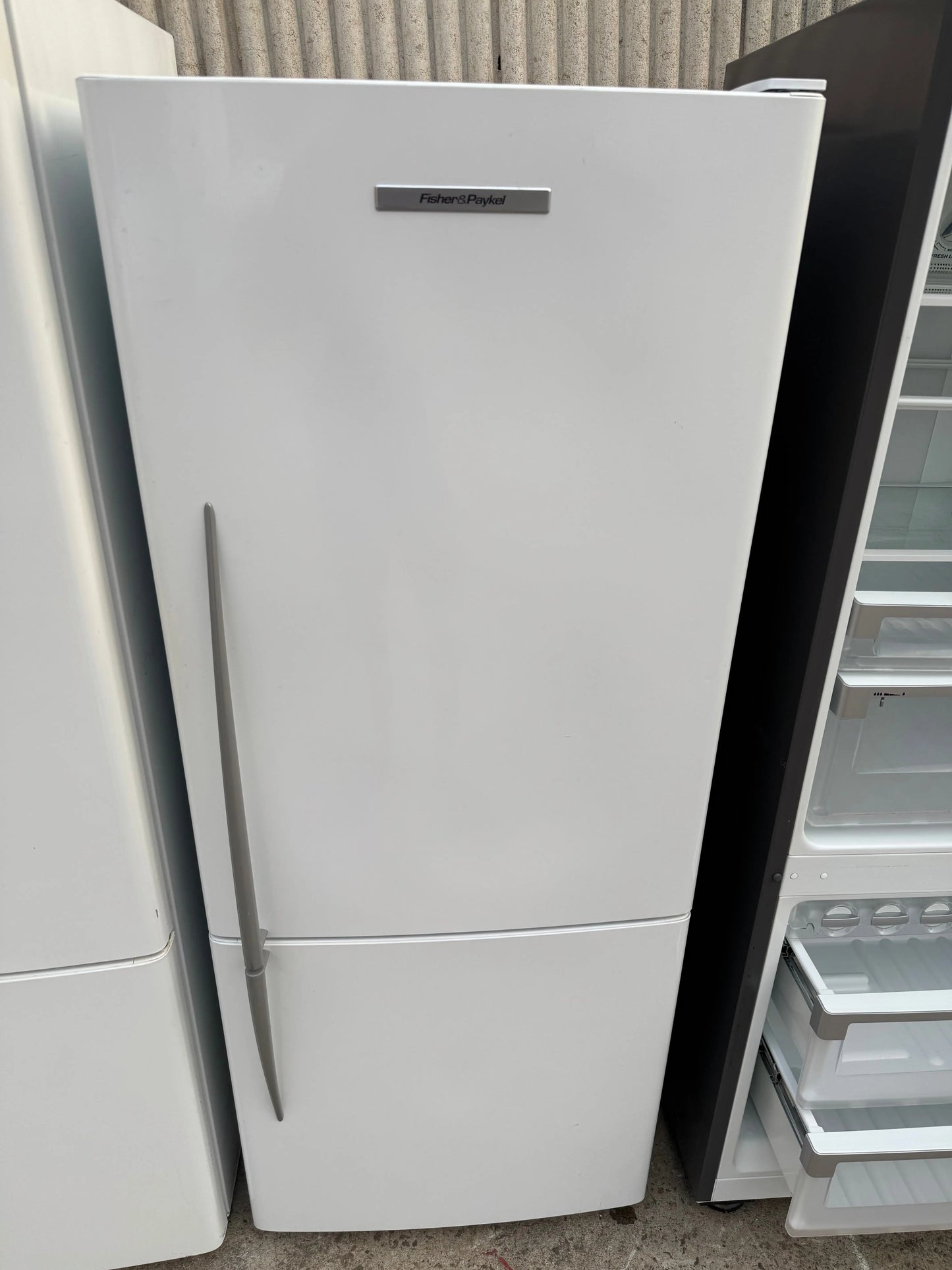 Refurbished Fisher&Paykel 373 ltr fridge freezer | SYDNEY