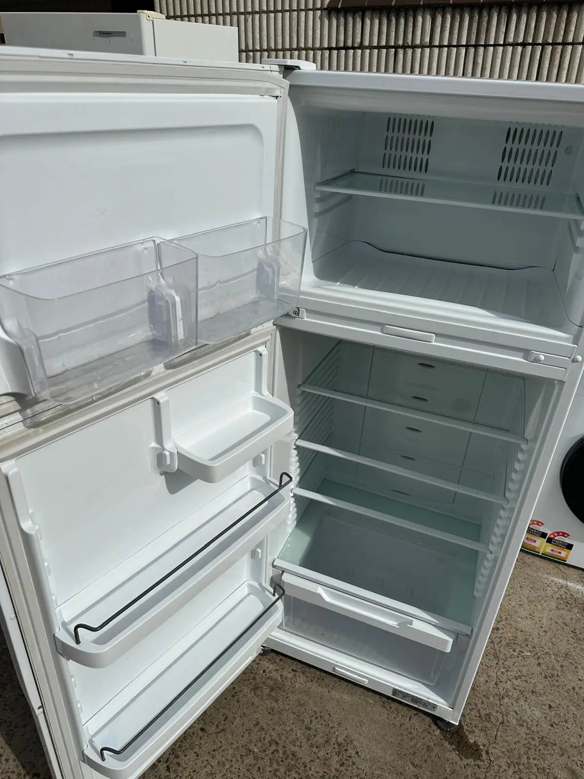 Refurbished Fisher&Paykel 380L Fridge Freezer | SYDNEY