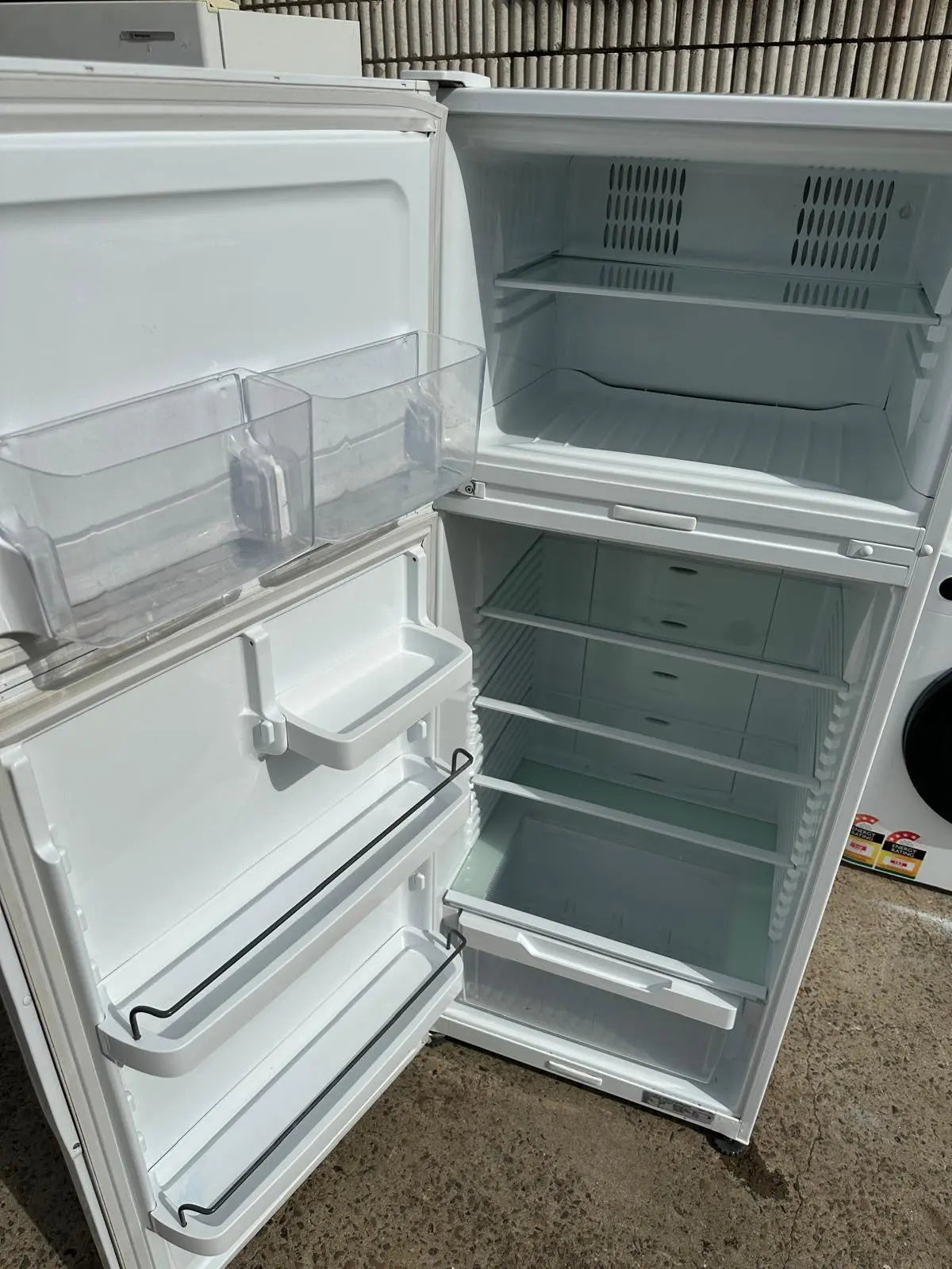 Refurbished Fisher&Paykel 380L Fridge Freezer | SYDNEY