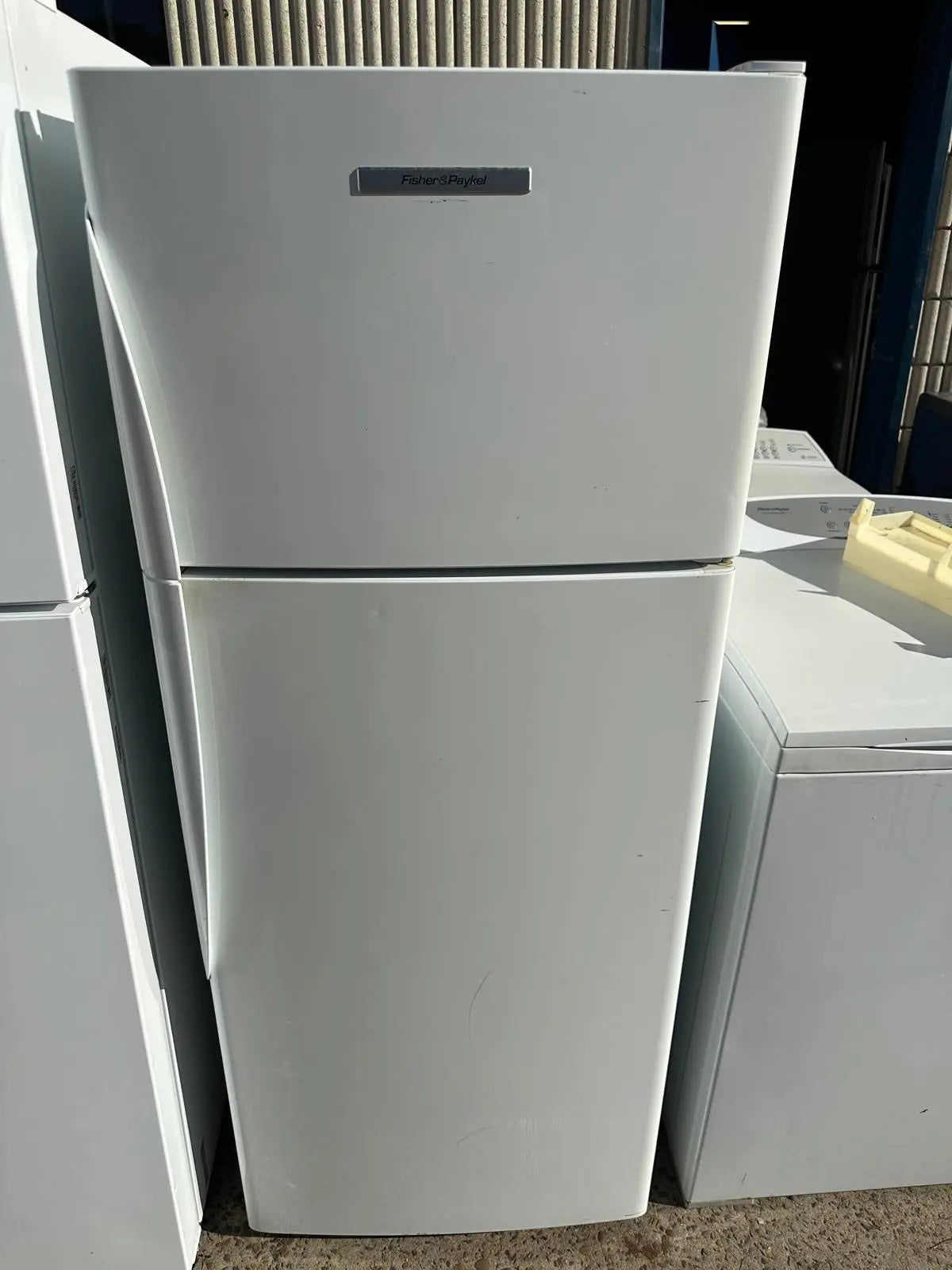 Refurbished Fisher&Paykel 380L Fridge Freezer | SYDNEY