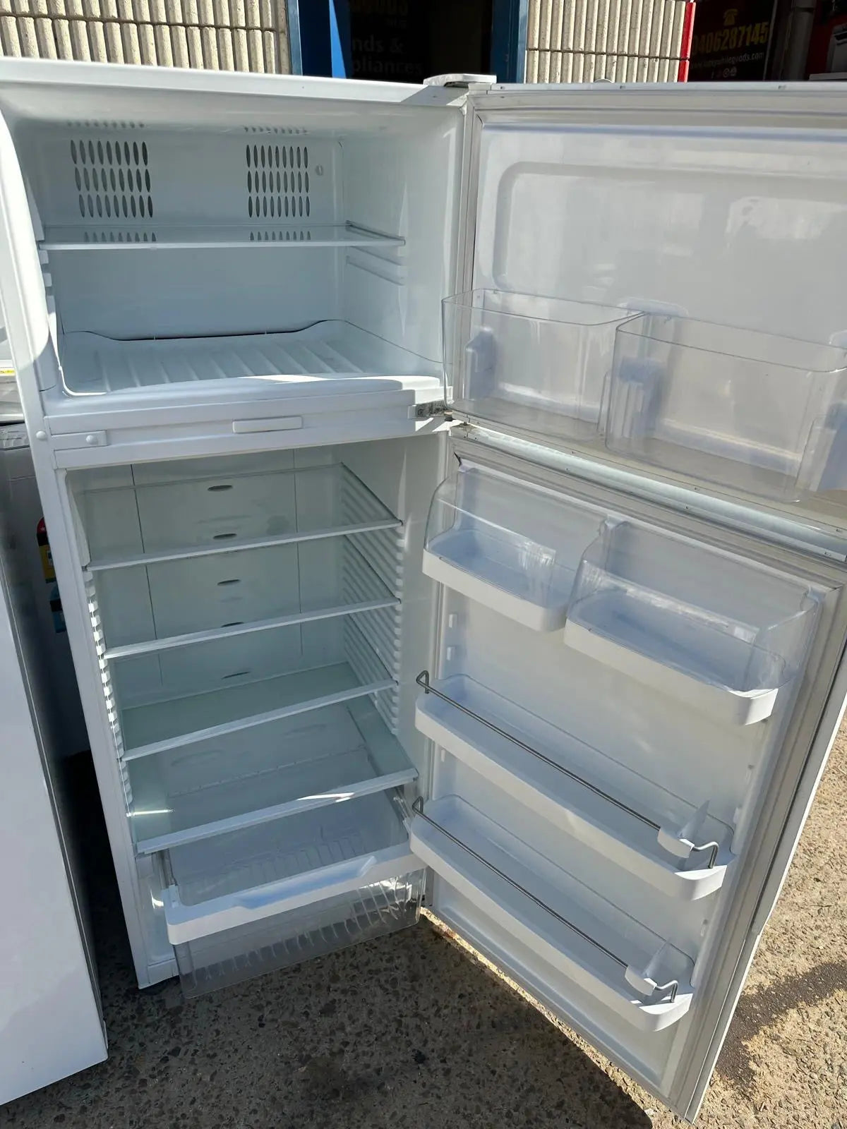 Refurbished Fisher&Paykel 380L Fridge Freezer | SYDNEY