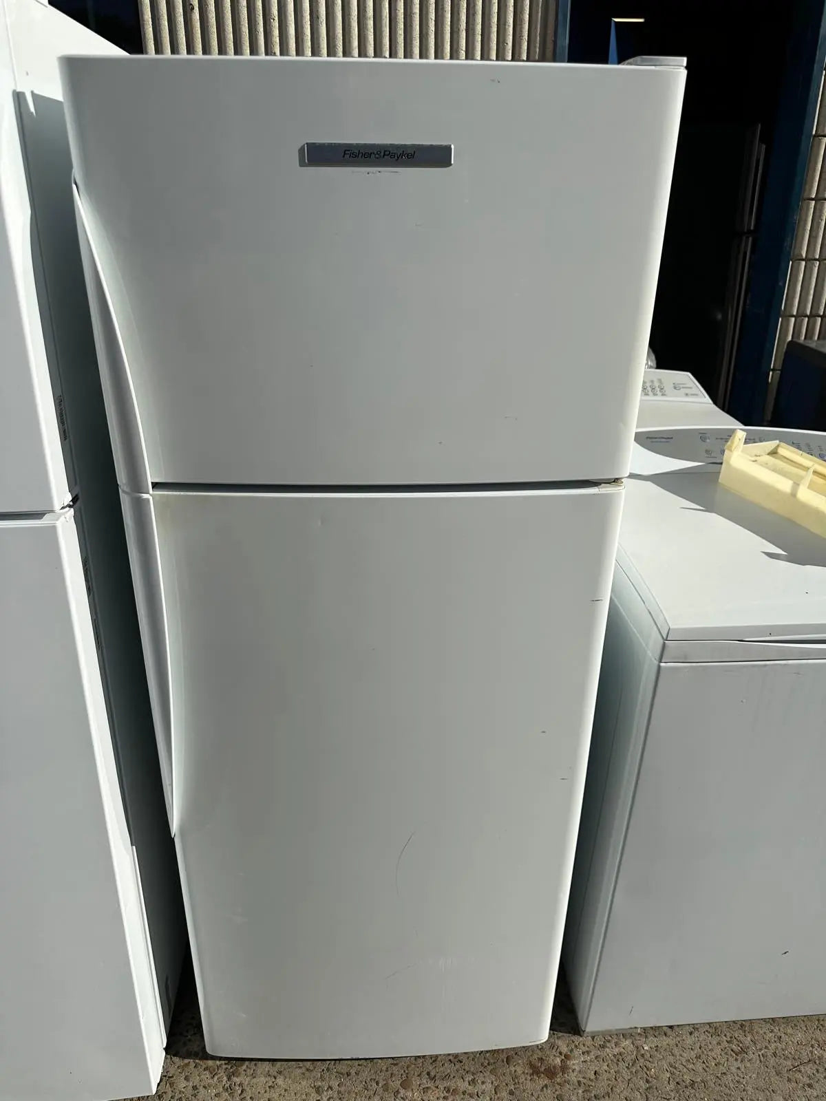 Refurbished Fisher&Paykel 380L Fridge Freezer | SYDNEY