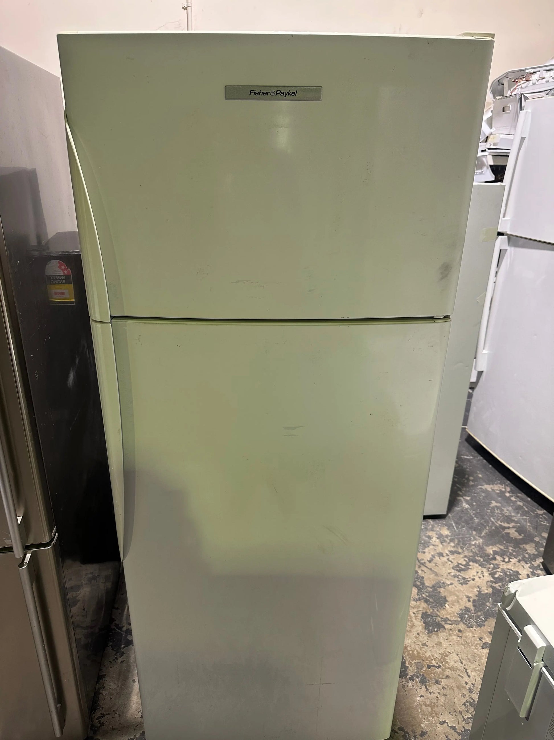 Refurbished Fisher&Paykel 447L fridge freezer | BRISBANE