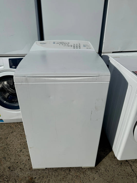 Refurbished Fisher&Paykel 5.5 kg Washing Machine | SYDNEY