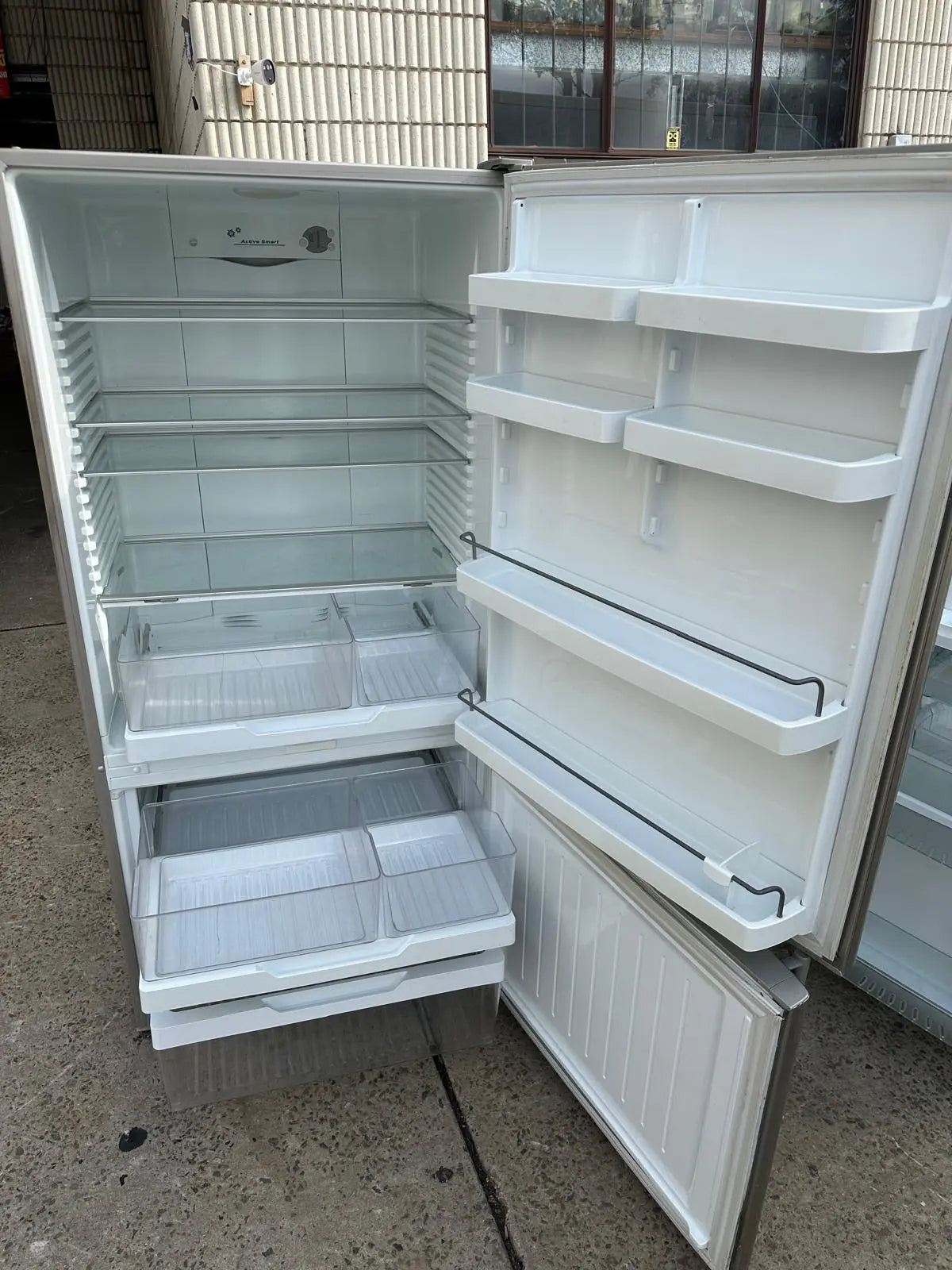 Refurbished Fisher&Paykel 519L Fridge Freezer | SYDNEY