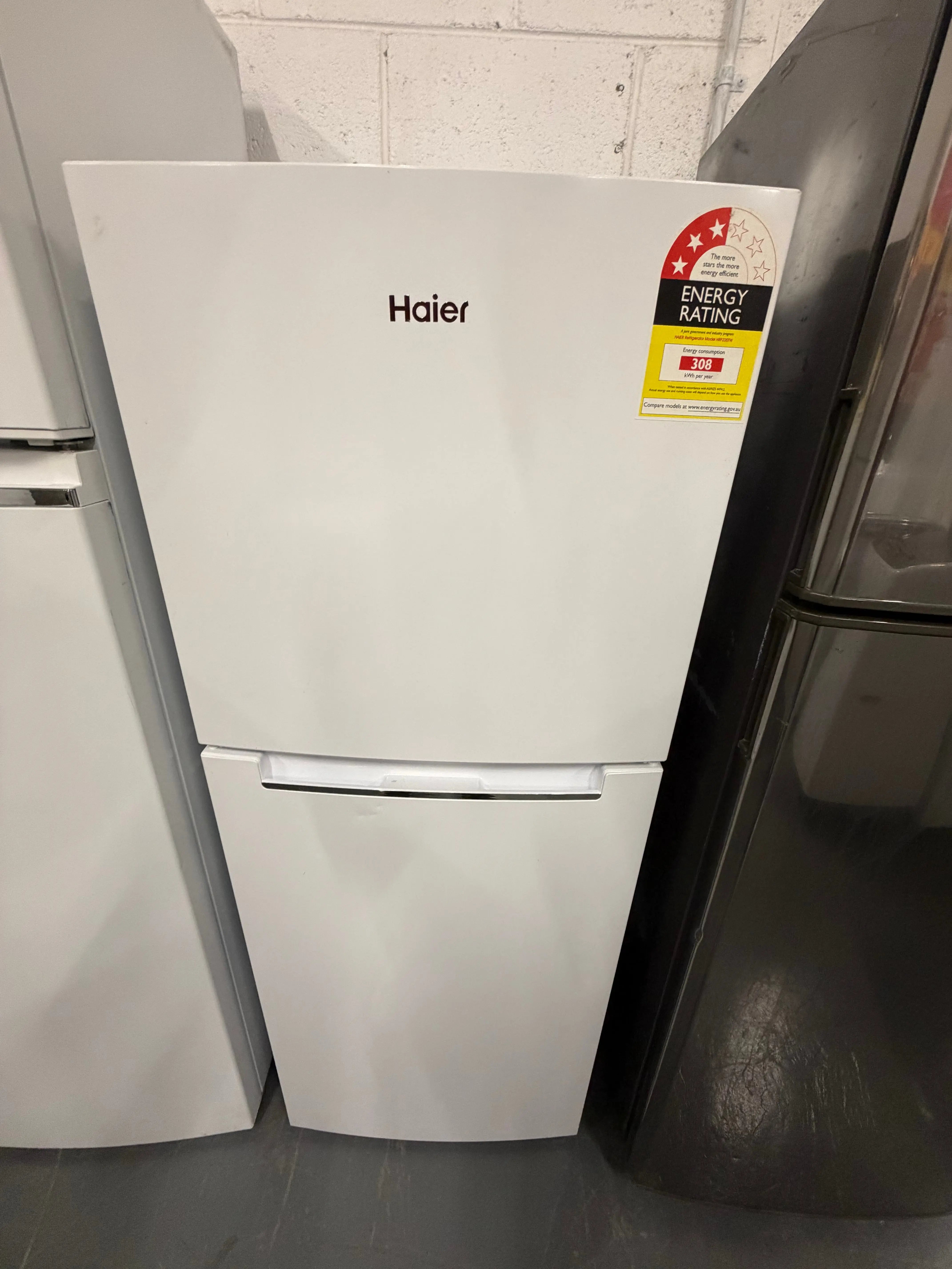 Refurbished Haier 220 ltr top mount fridge freezer