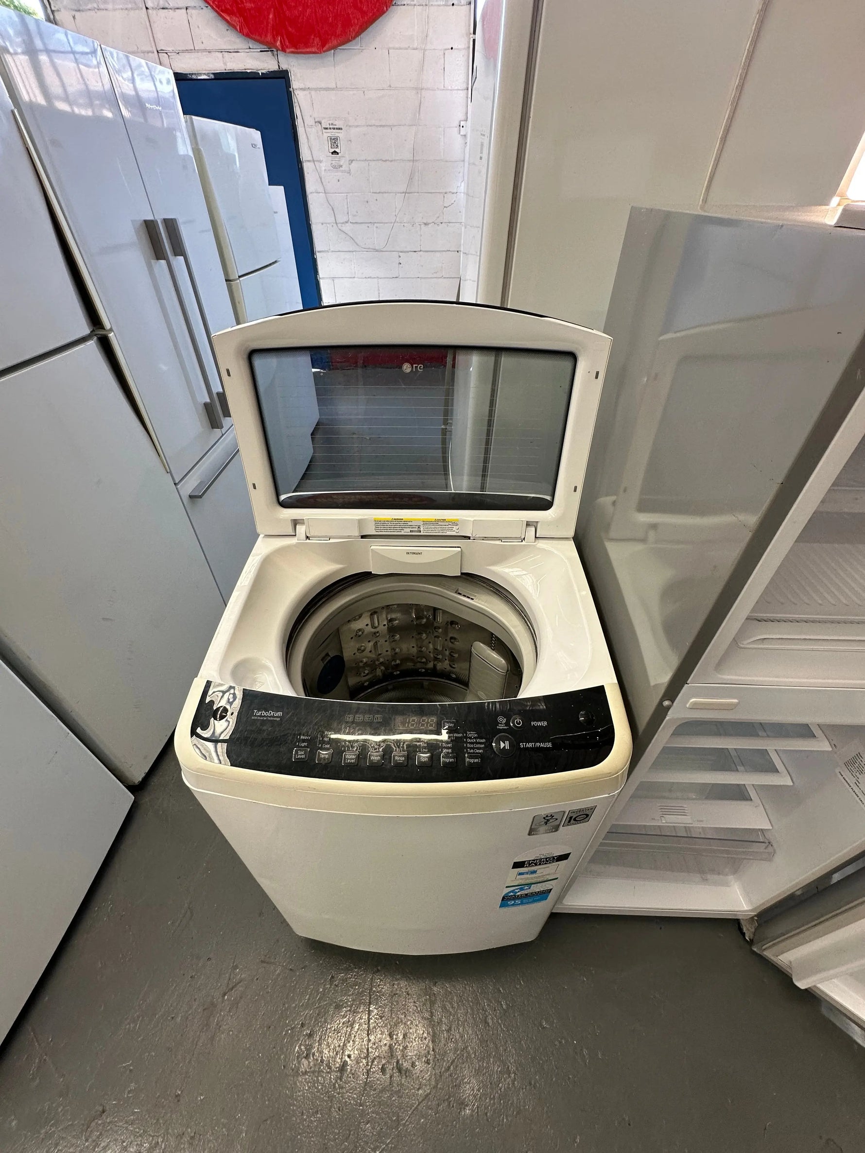 Refurbished Haier 222 ltr top mount fridge freezer & Lg 6.5 kg top loader washer | SYDNEY