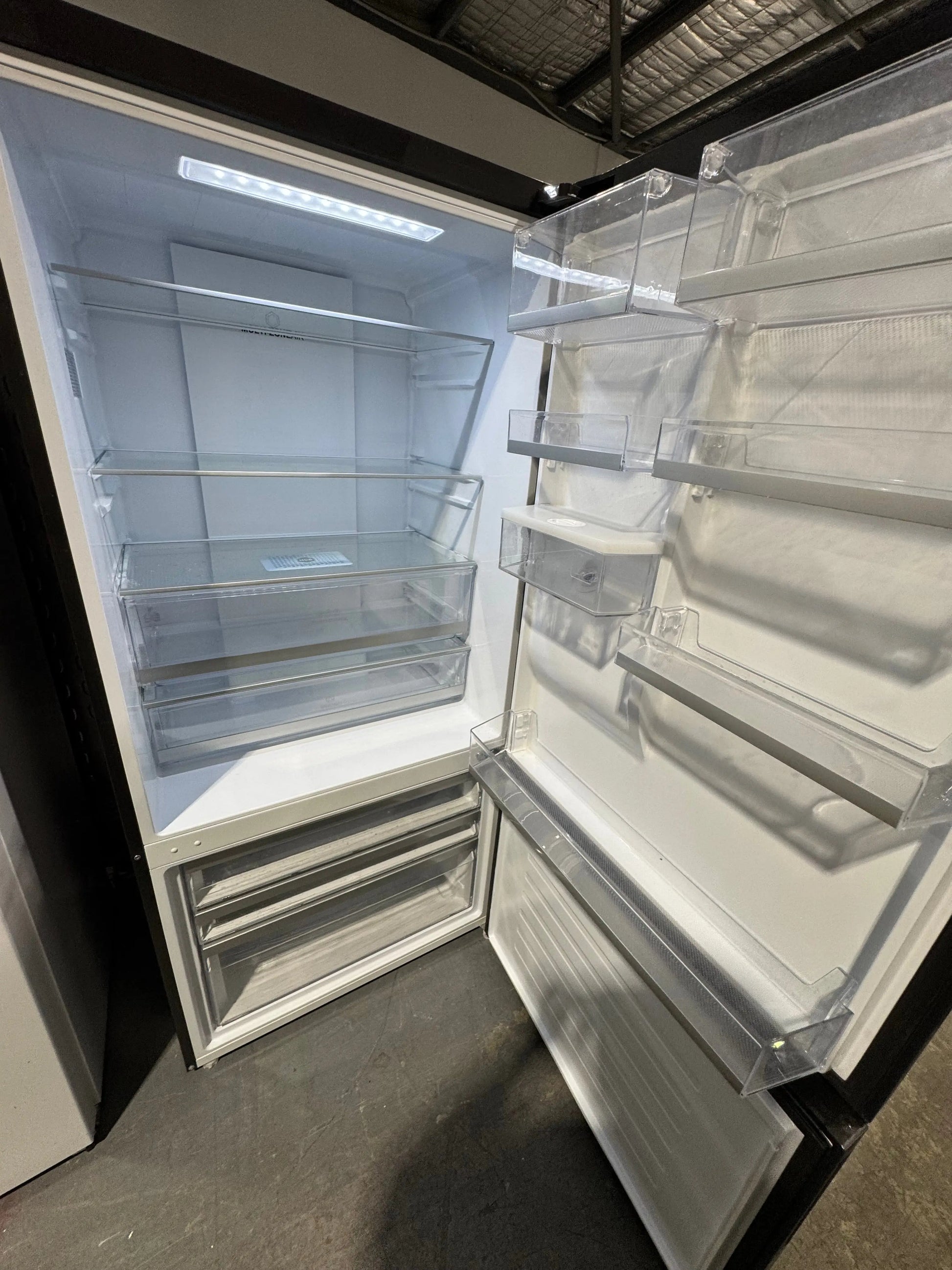Refurbished Haier 517 litres fridge freezer | PERTH