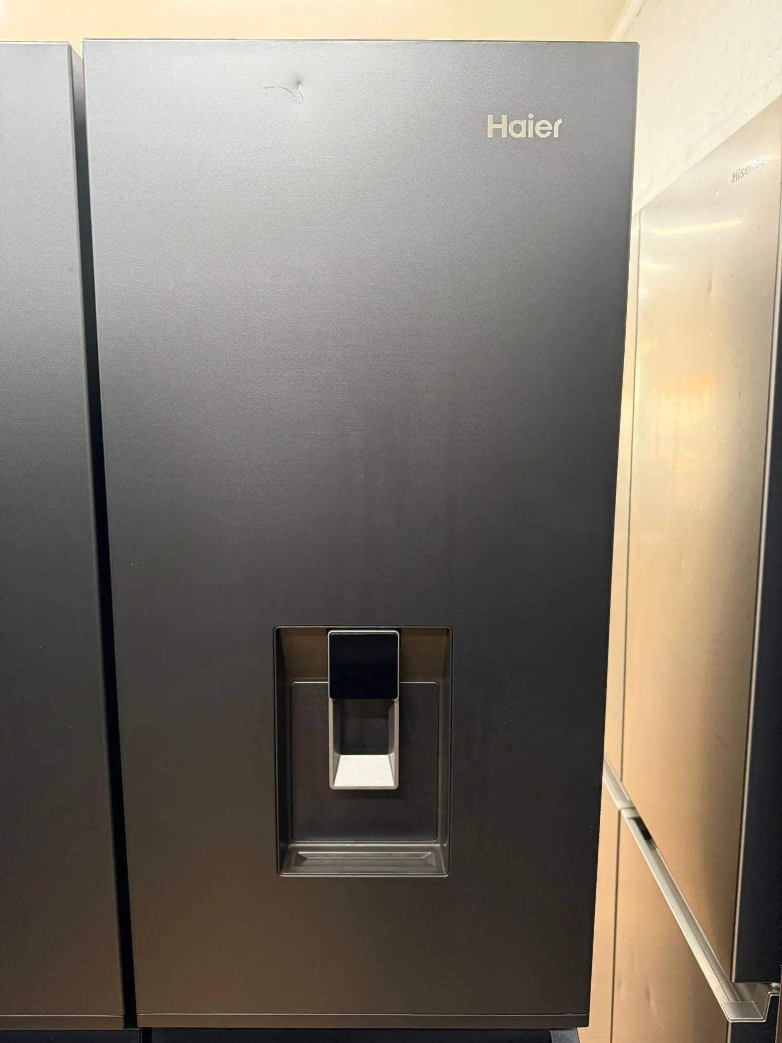 Refurbished Haier HRF680YPC 623L Quad Door Fridge with Ice & Water Dispenser – Black | RESERVOIR