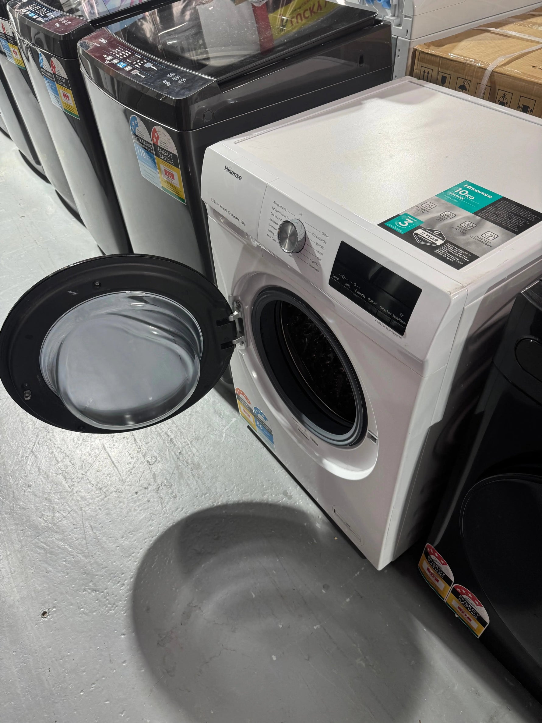 Refurbished Hisense 10 kg front loader washer | SYDNEY