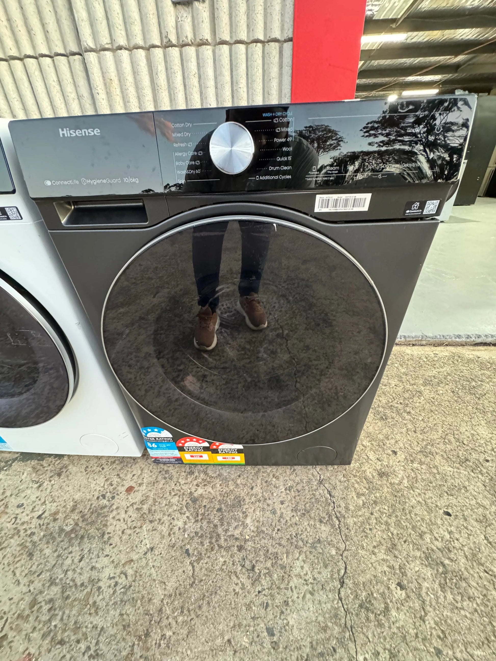 Refurbished Hisense 10 kg washing machine | SYDNEY
