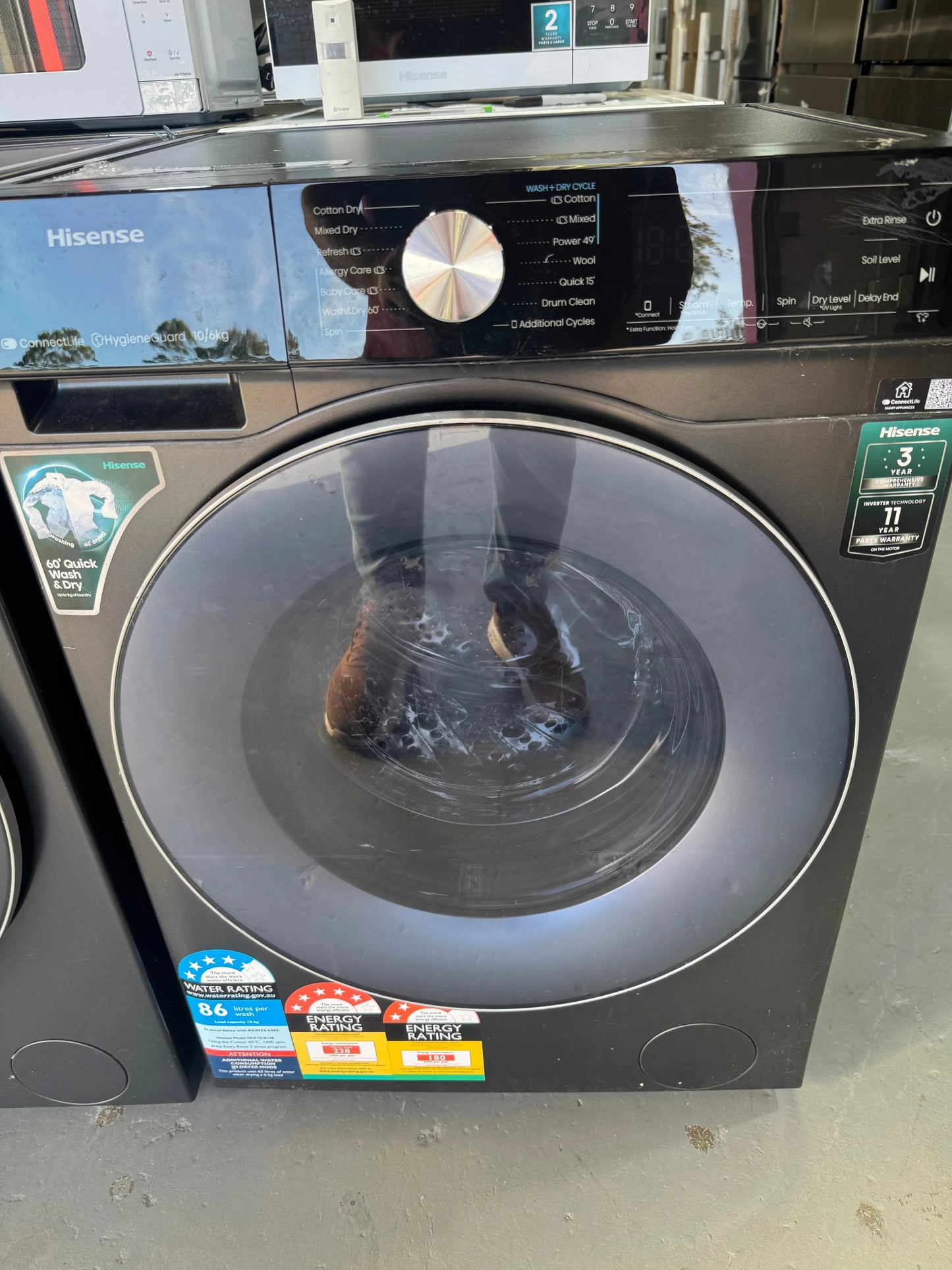 Refurbished Hisense 10 kg washing machine | SYDNEY