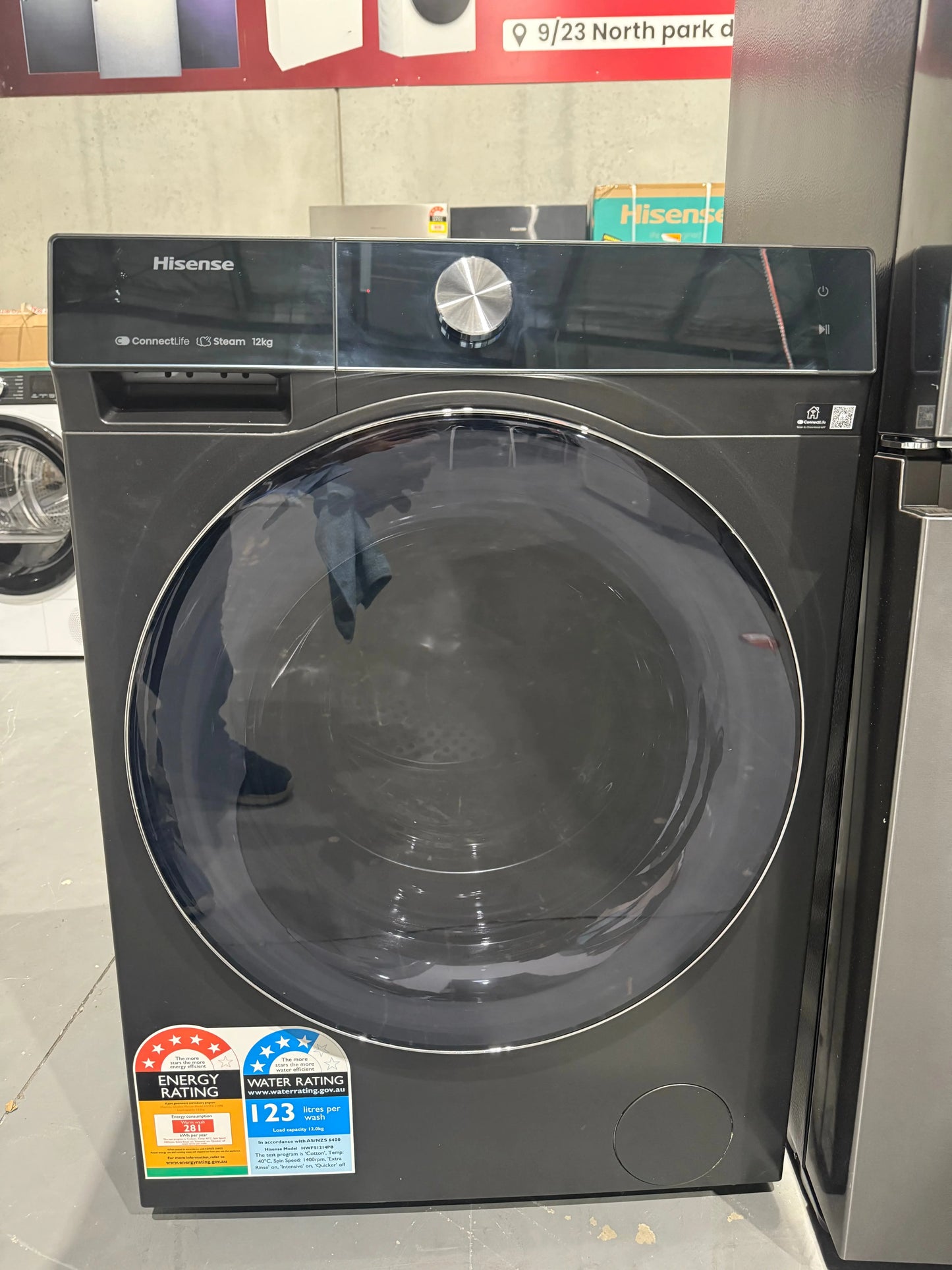 Refurbished Hisense 12 kg Washer and Hisense 634 L French Door Fridge | MELBOURNE