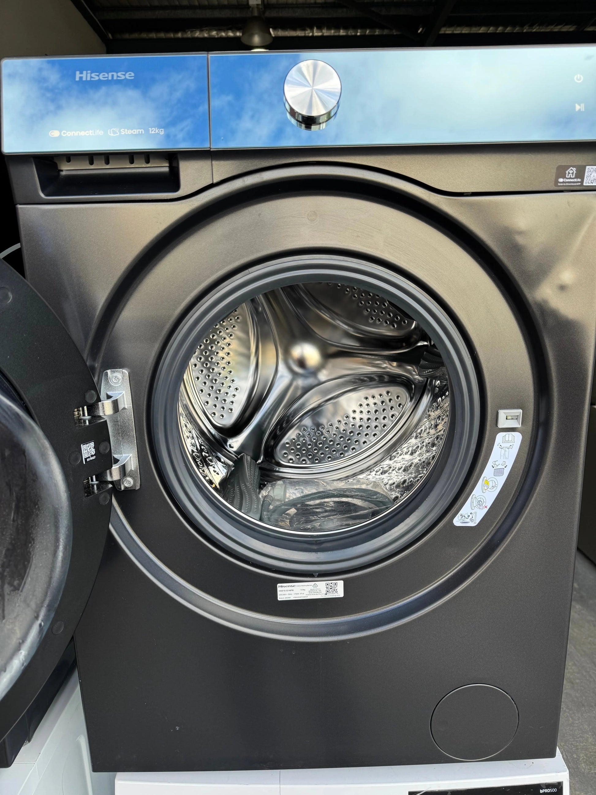 Refurbished Hisense 12kg washing machine | PERTH