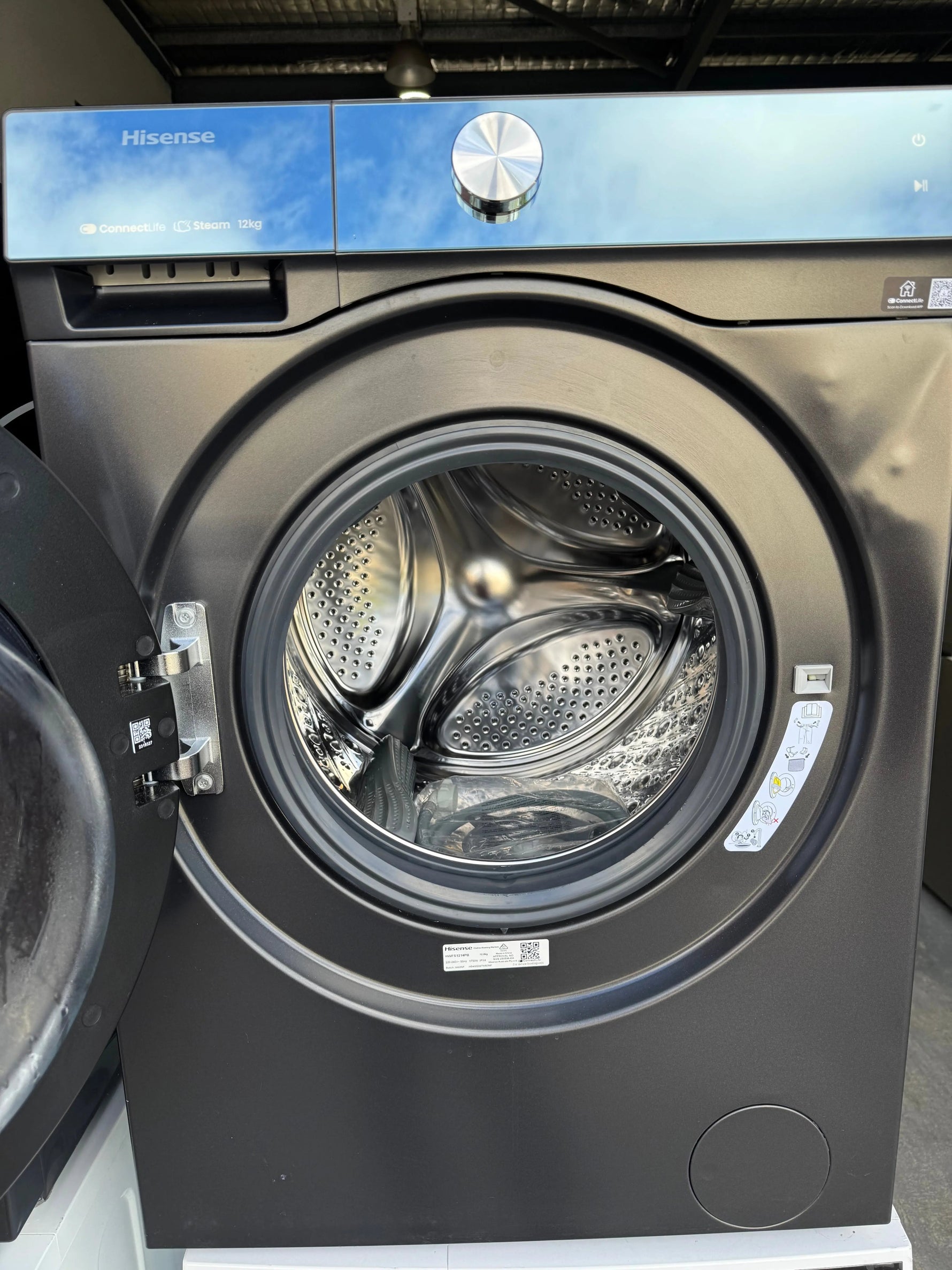 Refurbished Hisense 12kg washing machine | PERTH