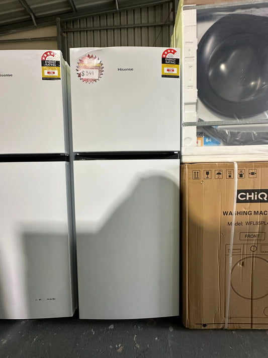 Refurbished Hisense 205 litre Fridge Freezer | BRISBANE
