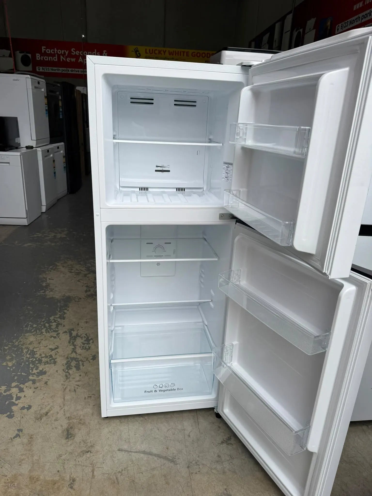 Refurbished Hisense 205L Top Mount Refrigerator | MELBOURNE