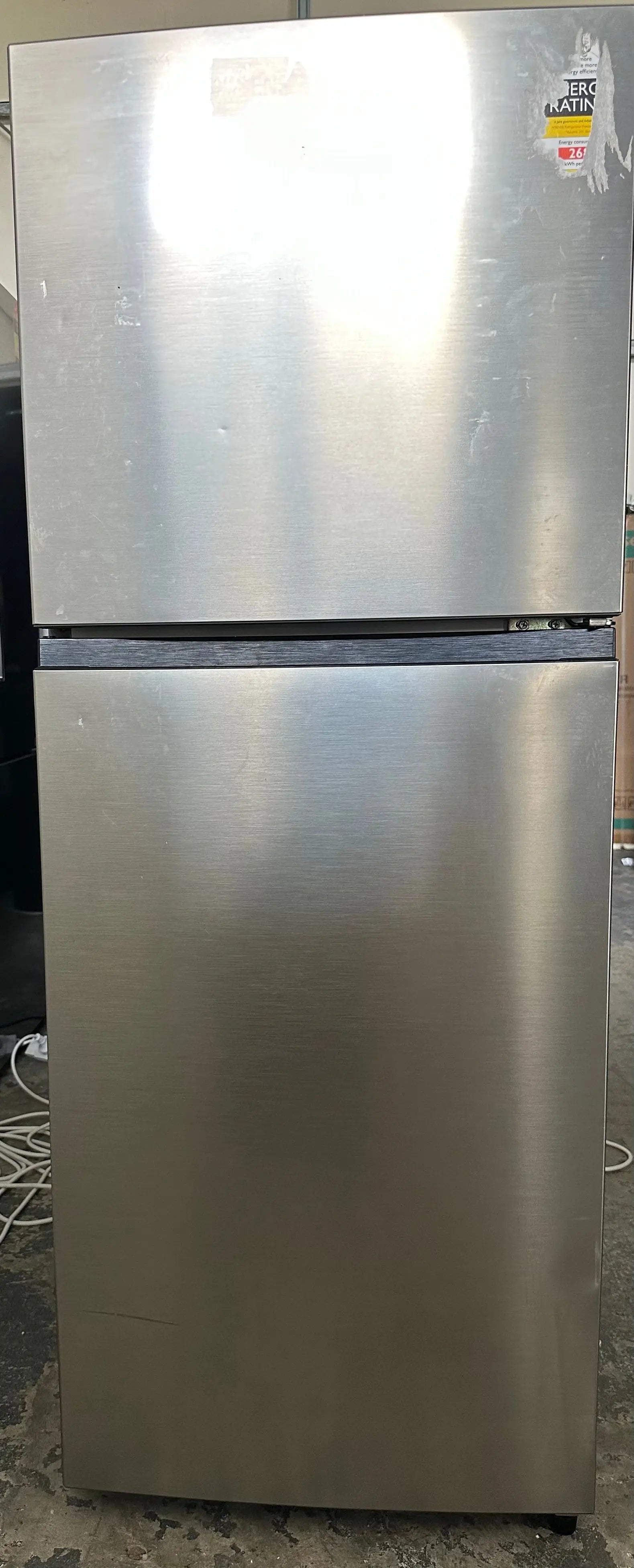 Refurbished Hisense 205L fridge freezer | BRISBANE