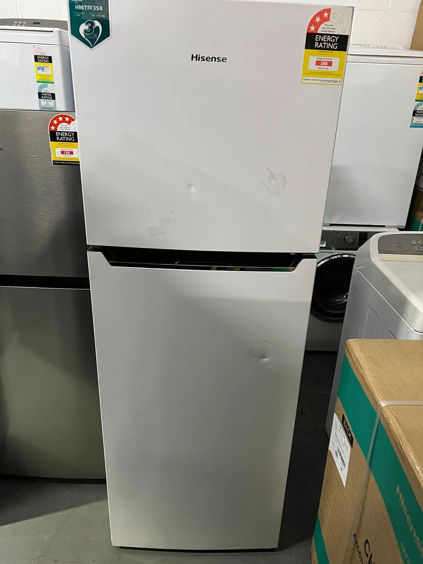 Refurbished Hisense 350 Litres Fridge Freezer | ADELAIDE