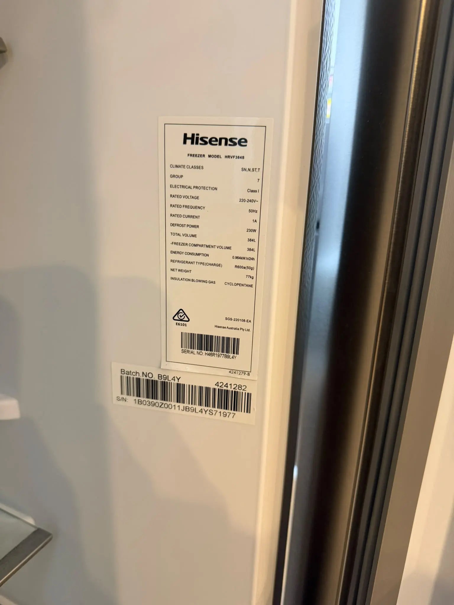 Refurbished Hisense 384L Hybrid Vertical Fridge Freezer – HRVF384S | RESERVOIR