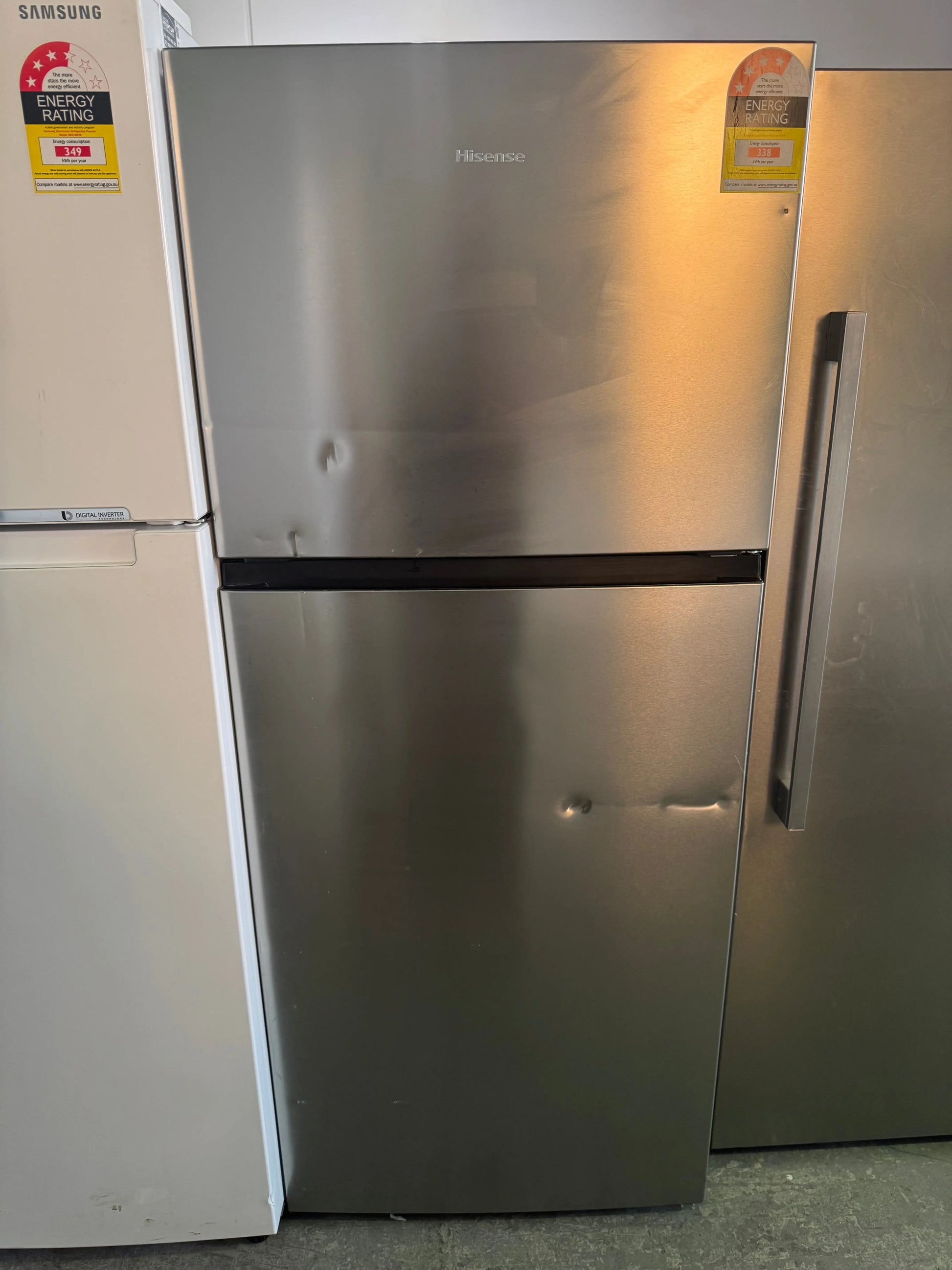 Refurbished  Hisense 424 Litres Fridge Freezer | PERTH