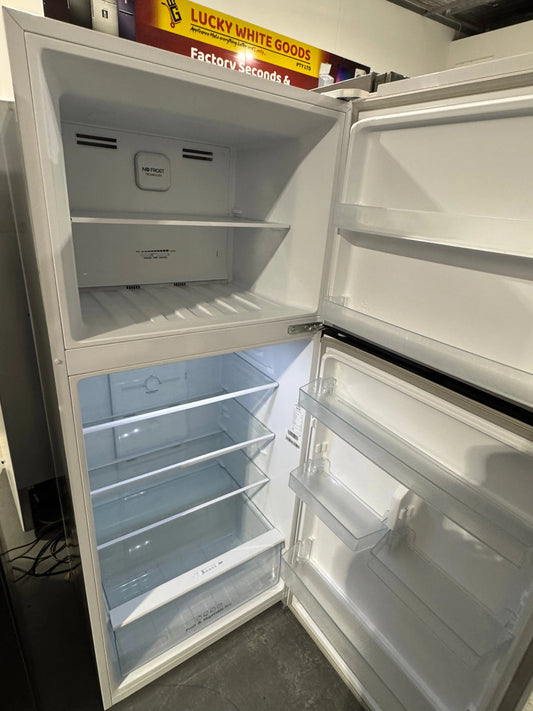Refurbished Hisense 424 litres fridge freezer | PERTH