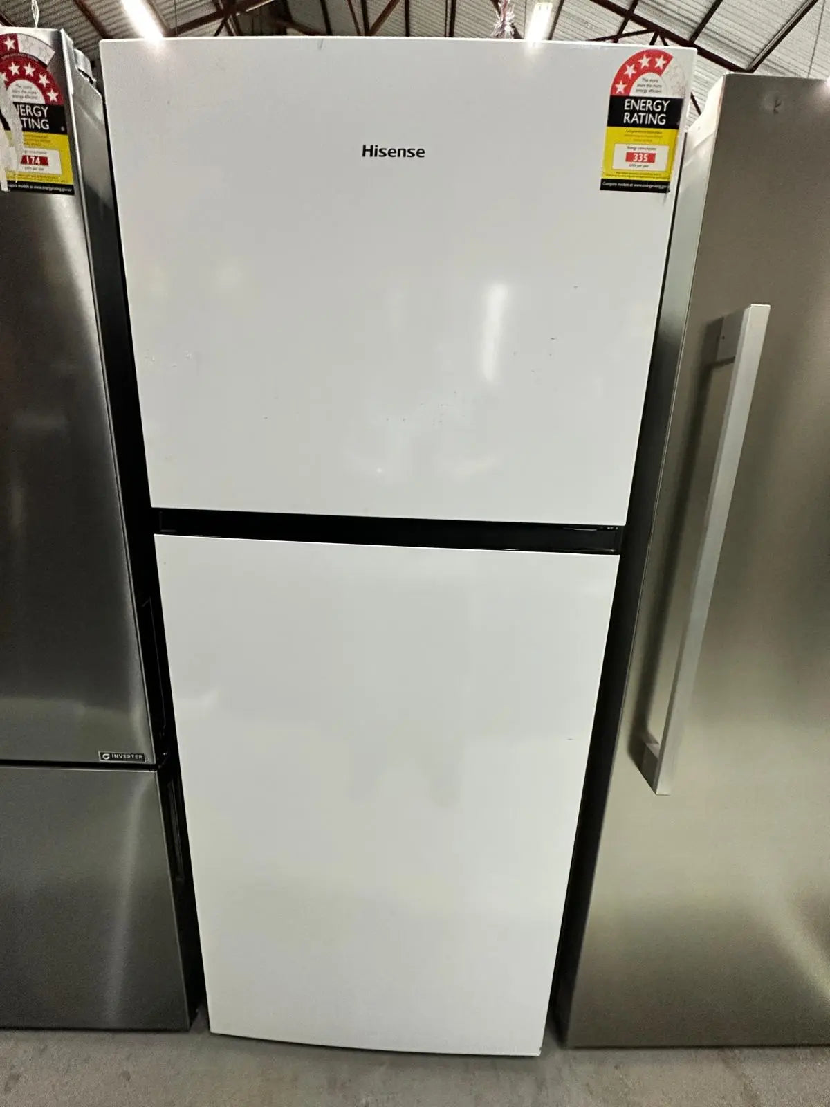 Refurbished Hisense 424L Top Mount Fridge Freezer | ADELAIDE