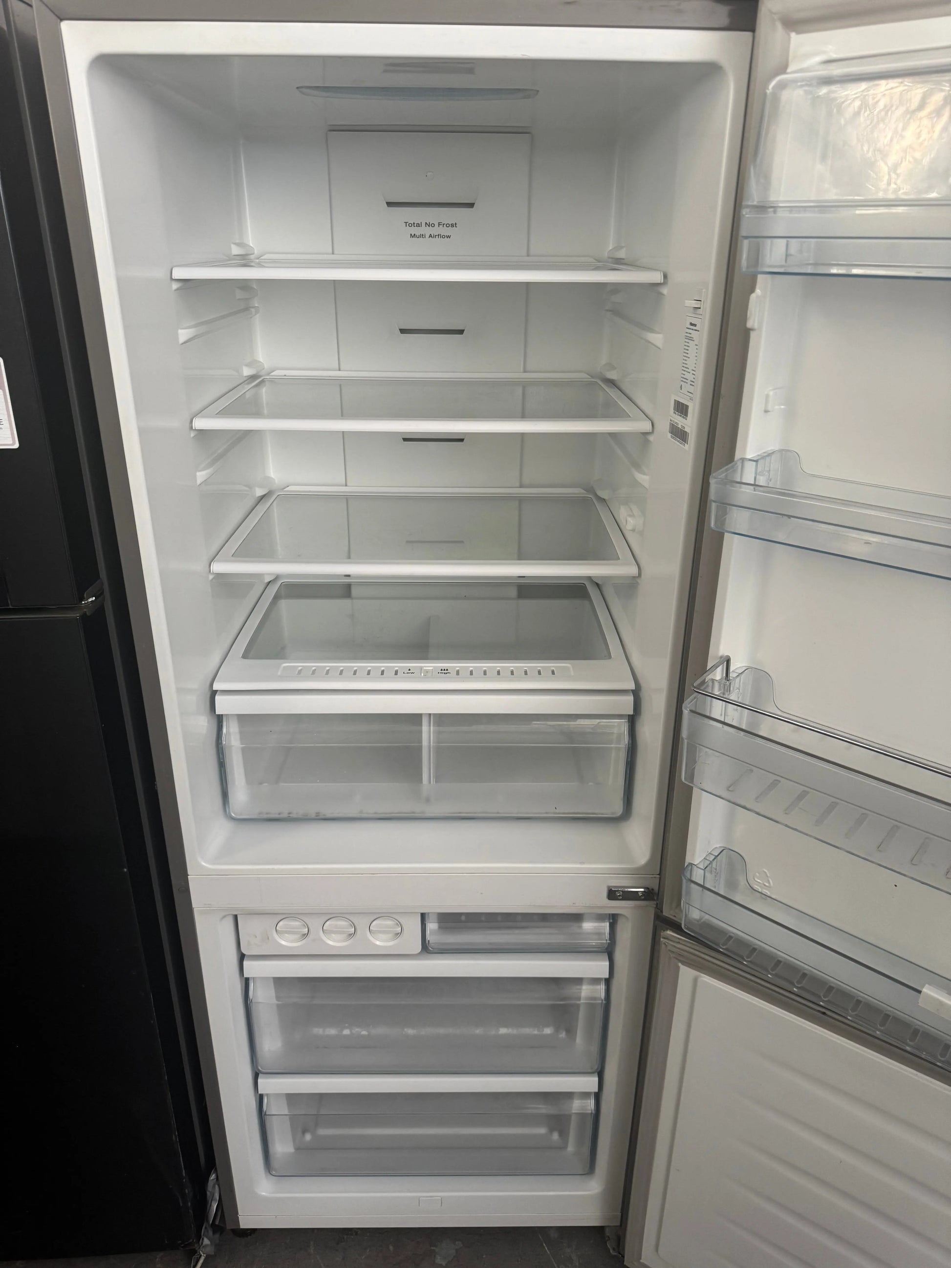 Refurbished Hisense 435 Litres Fridge Freezer | PERTH