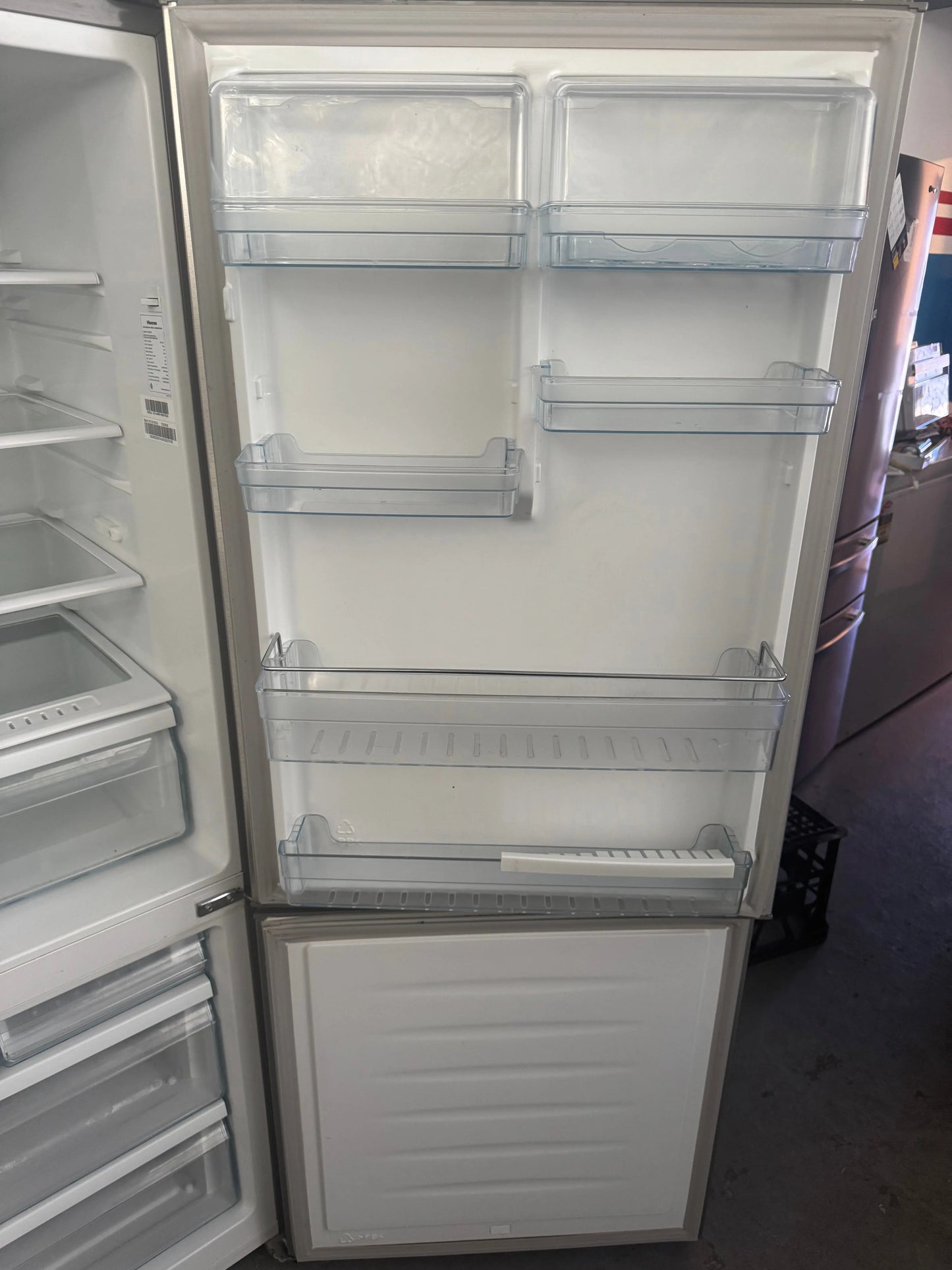 Refurbished Hisense 435 Litres Fridge Freezer | PERTH